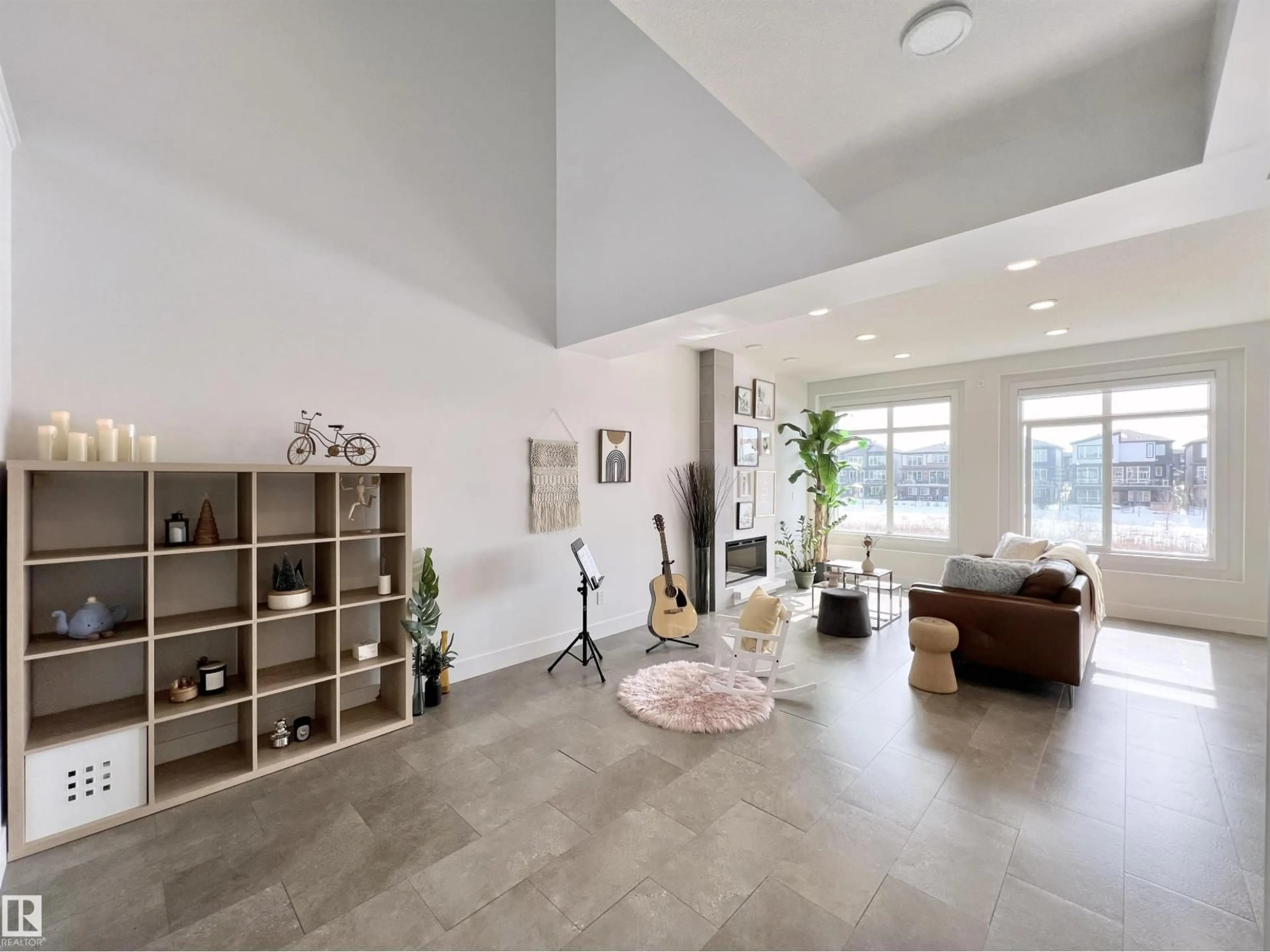 Living room with furniture, unknown for 6055 KING LANDING LD, Edmonton Alberta T6W4K5