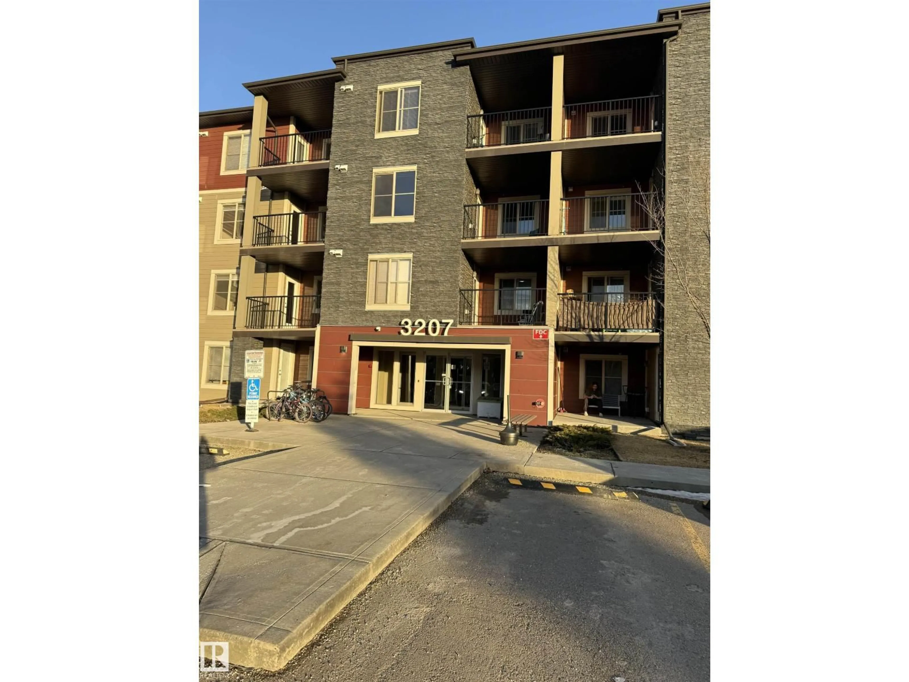 A pic from outside/outdoor area/front of a property/back of a property/a pic from drone, building for #104 - 3207 JAMES MOWATT TR, Edmonton Alberta T6W3L6