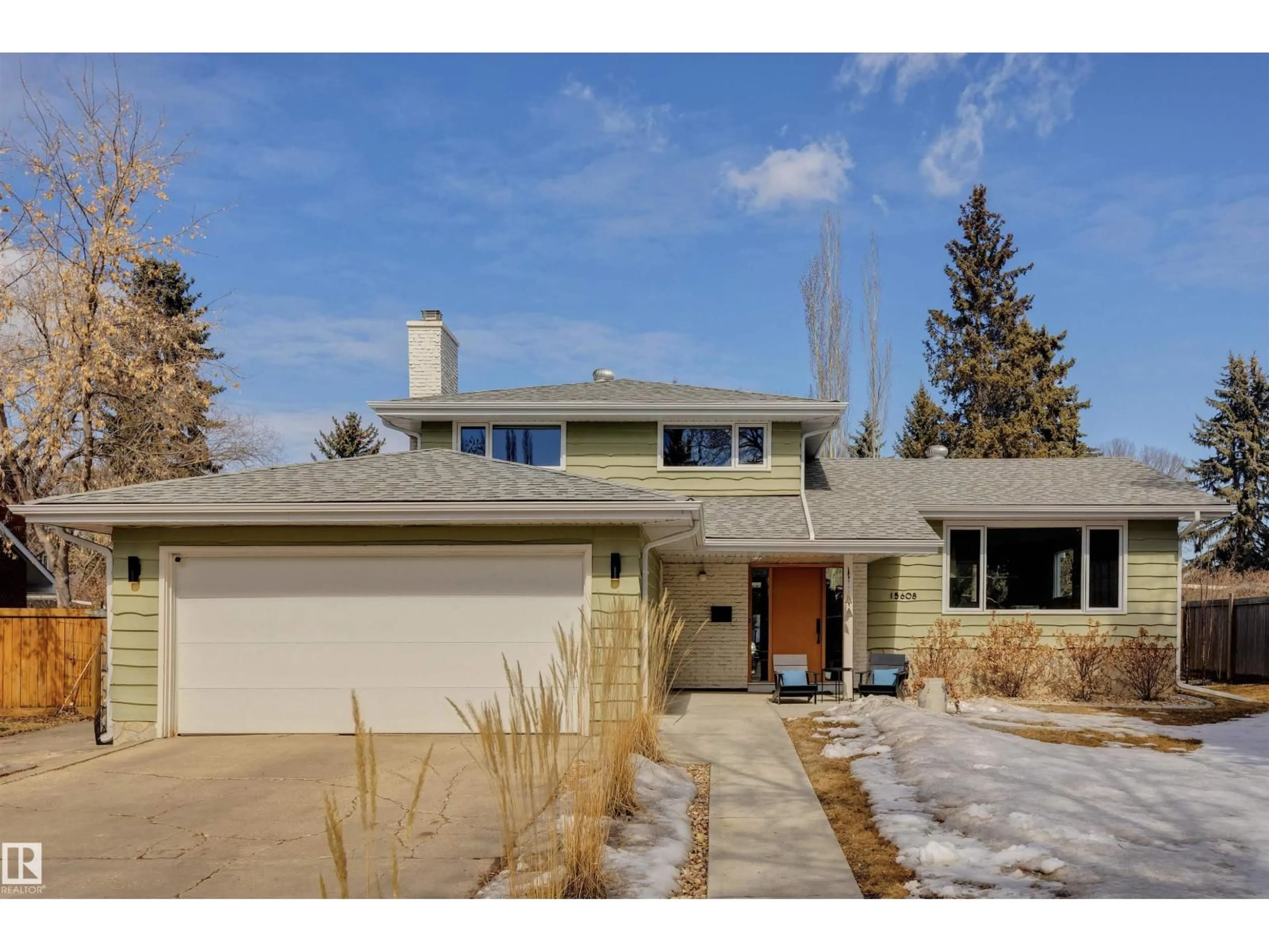 Unknown for 15608 75 AV, Edmonton Alberta T5R2Z3