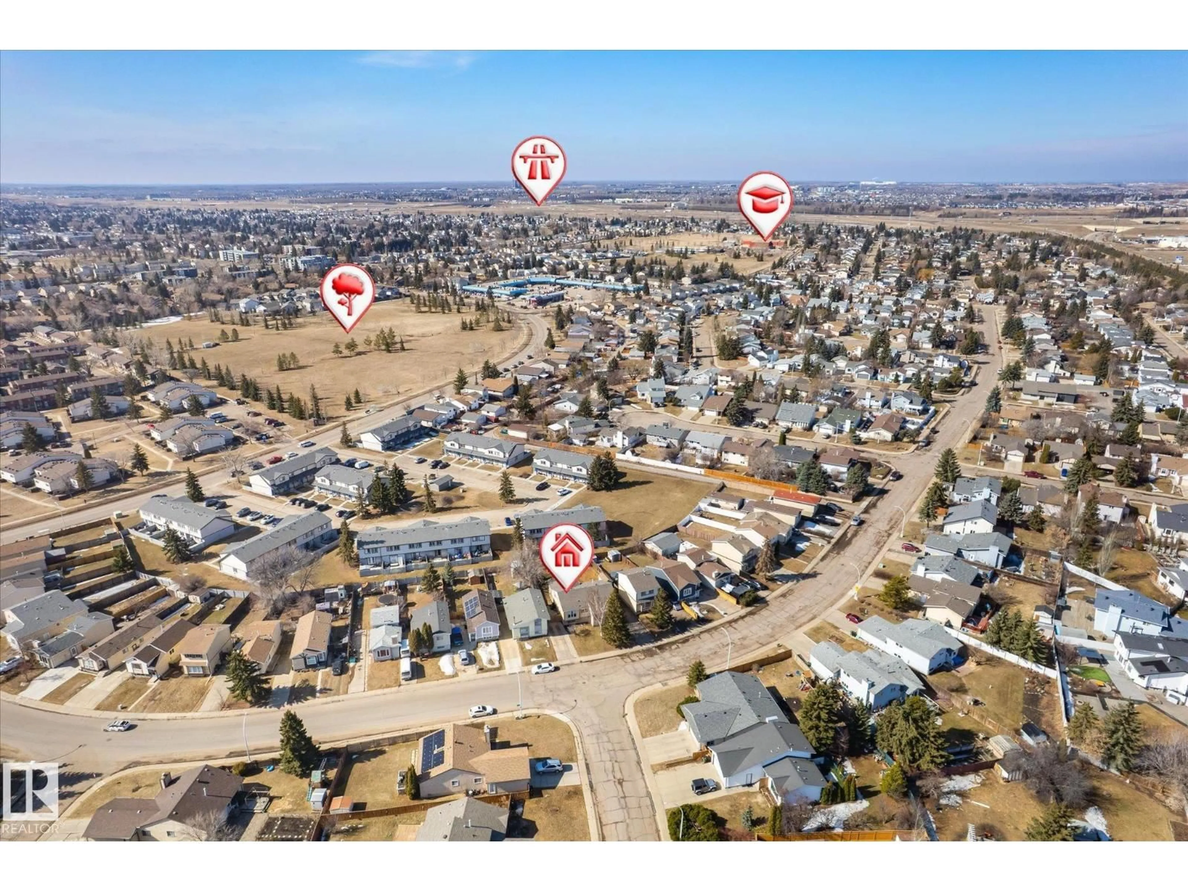 A pic from outside/outdoor area/front of a property/back of a property/a pic from drone, street for 18003 99 AV, Edmonton Alberta T5T3H8