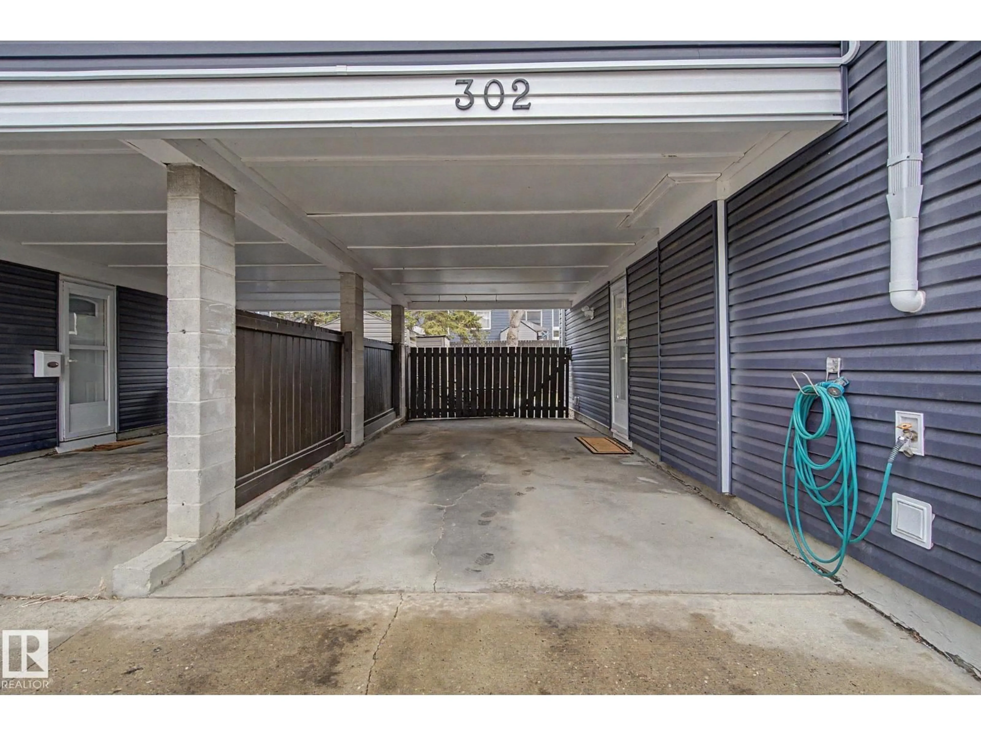 Indoor garage for NW - 302 MORIN MAZE MZ, Edmonton Alberta T6K1V1