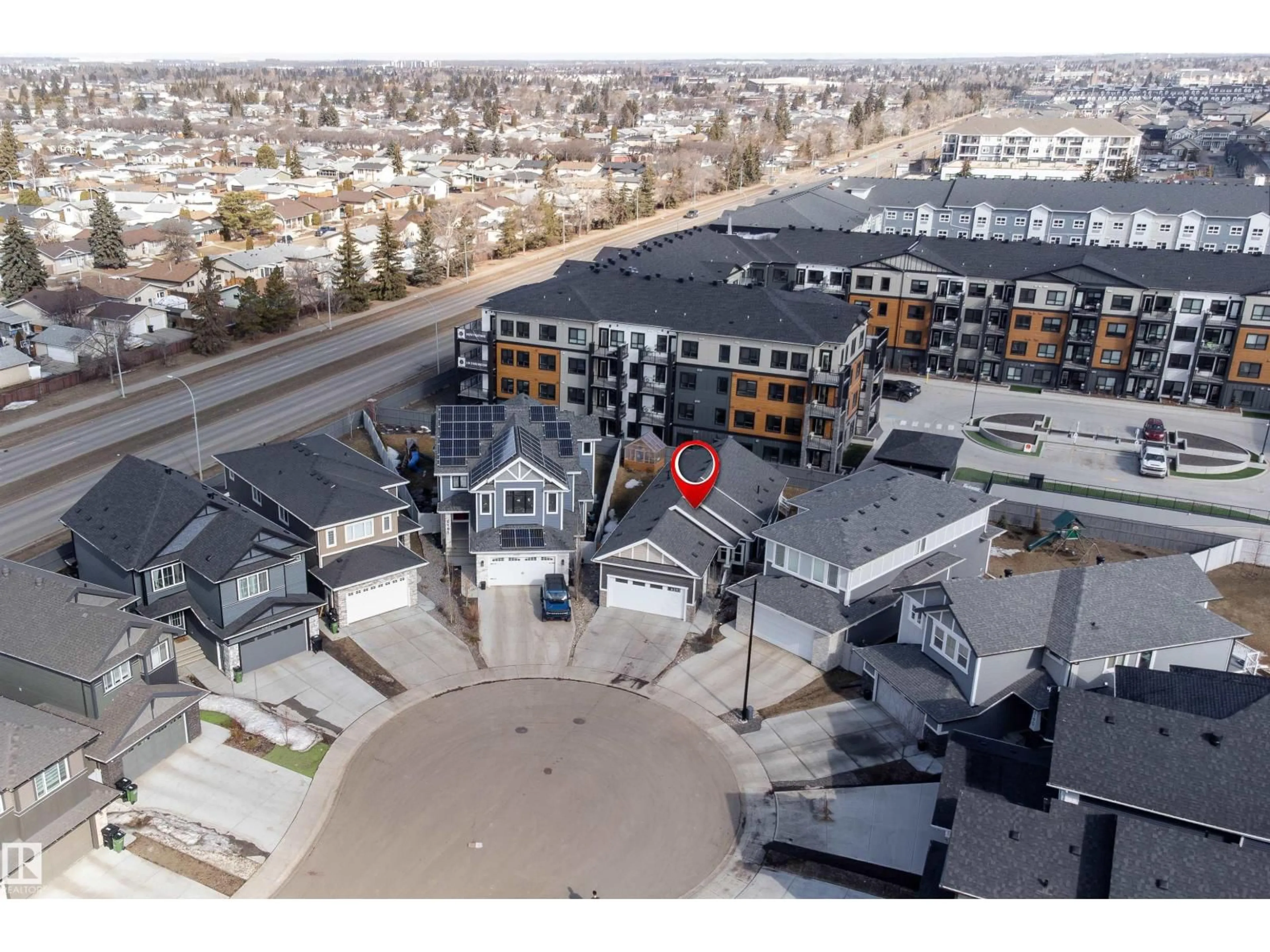 A pic from outside/outdoor area/front of a property/back of a property/a pic from drone, unknown for 6193 CARR RD, Edmonton Alberta T5E6Y5