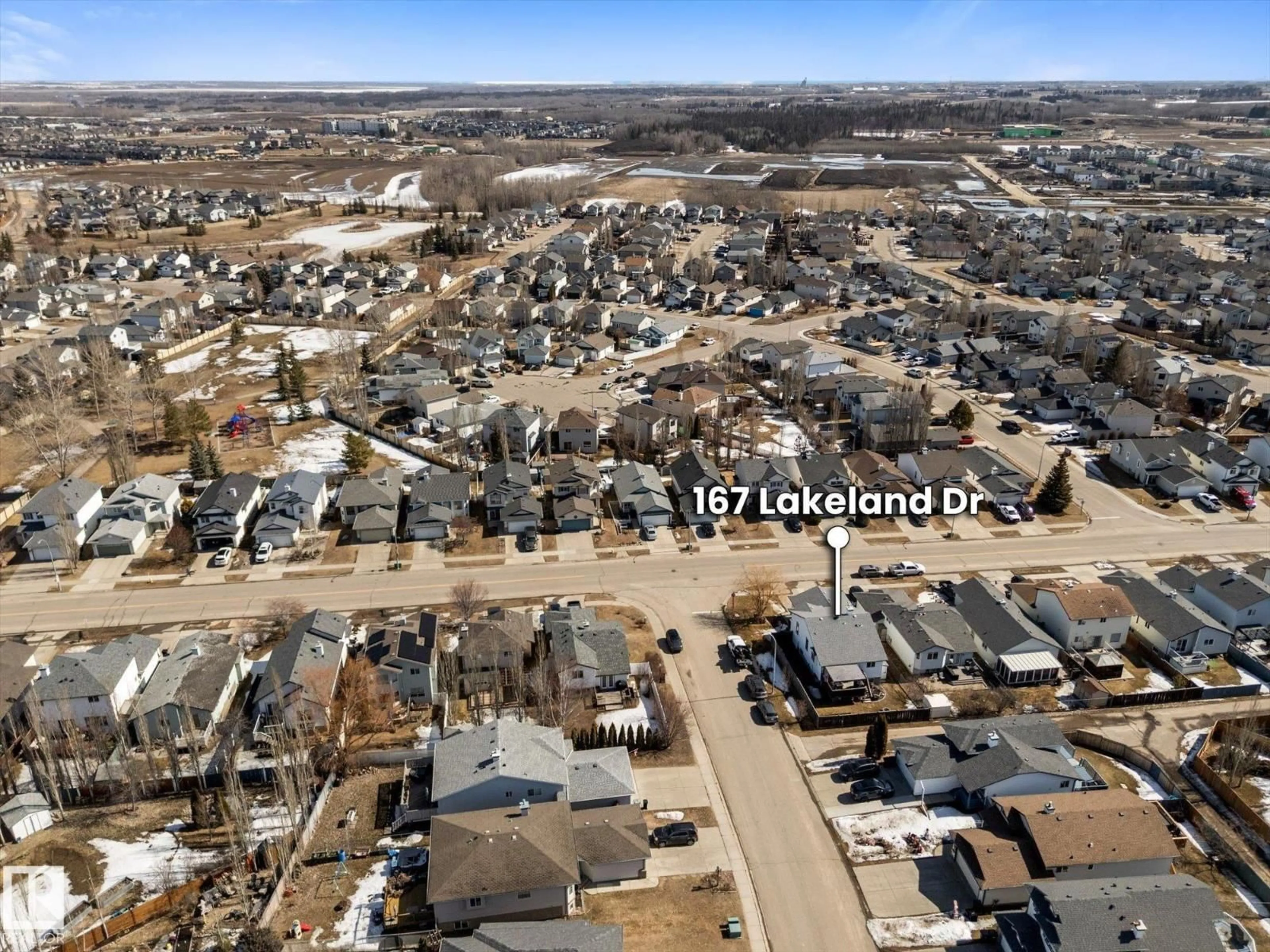 A pic from outside/outdoor area/front of a property/back of a property/a pic from drone, street for 167 LAKELAND DR, Spruce Grove Alberta T7X3Z8