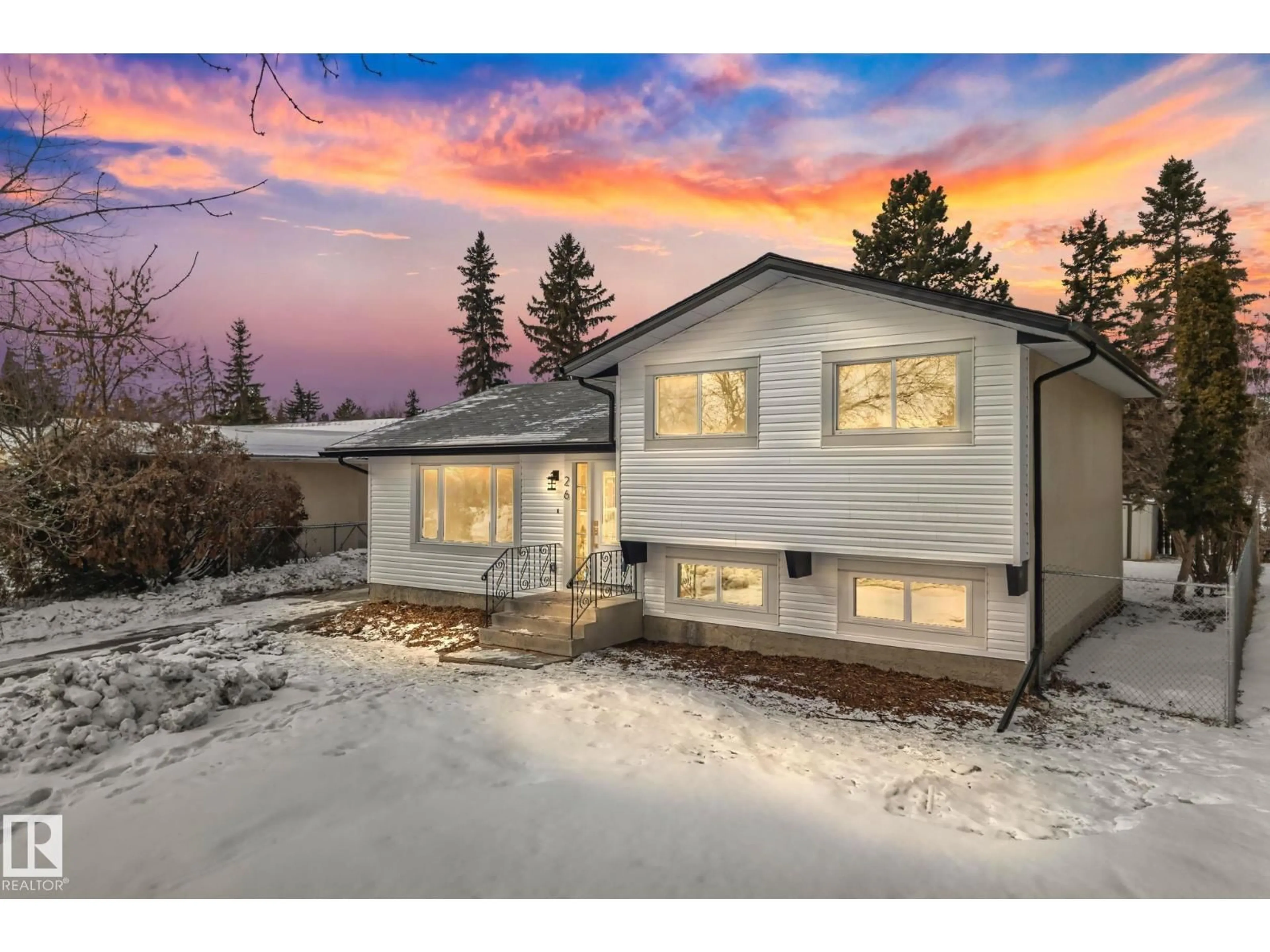 Home with vinyl exterior material, unknown for 26 ALCOTT CR, St. Albert Alberta T8N2H8