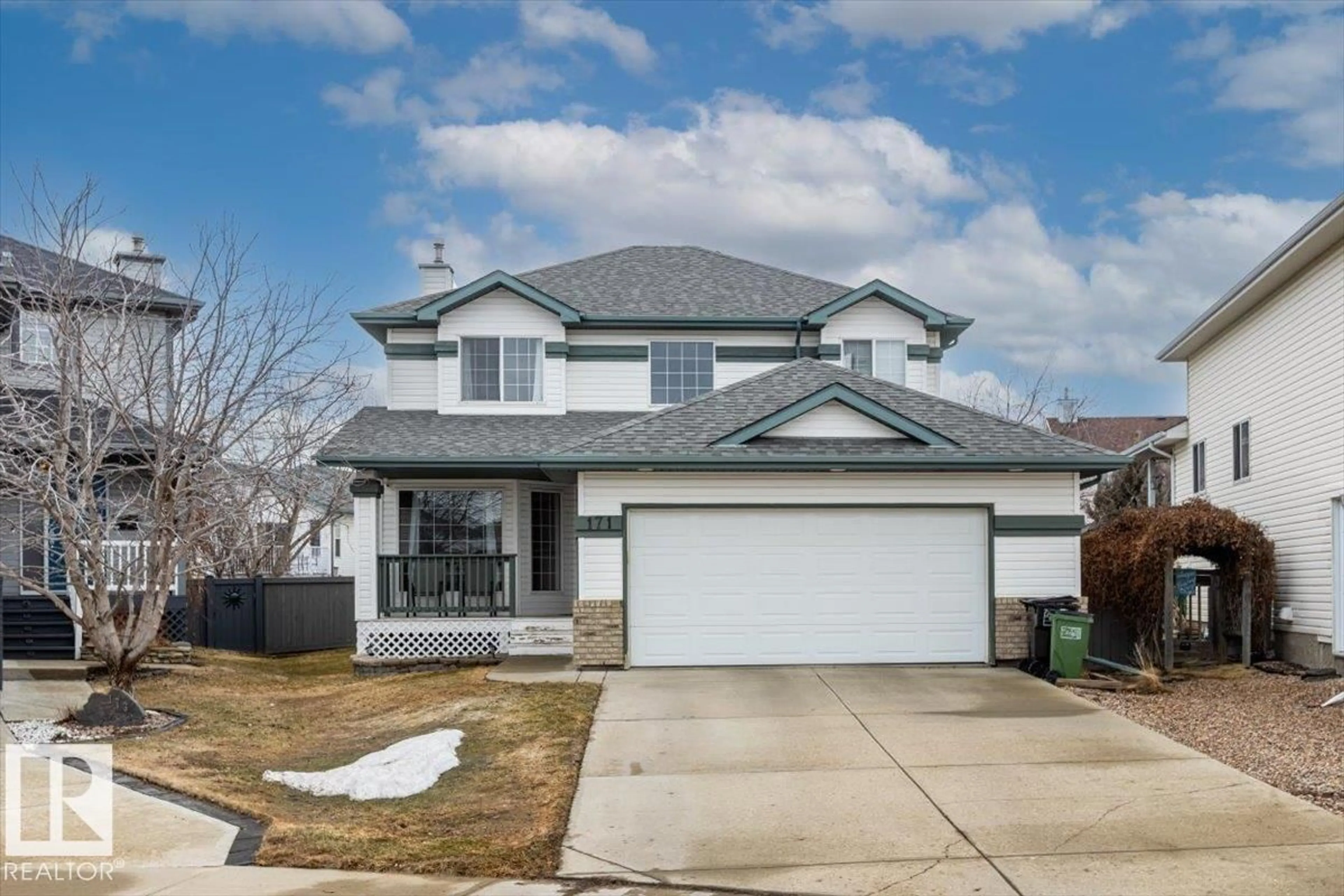 Home with vinyl exterior material, street for 171 COTE CR, Edmonton Alberta T6V1L4