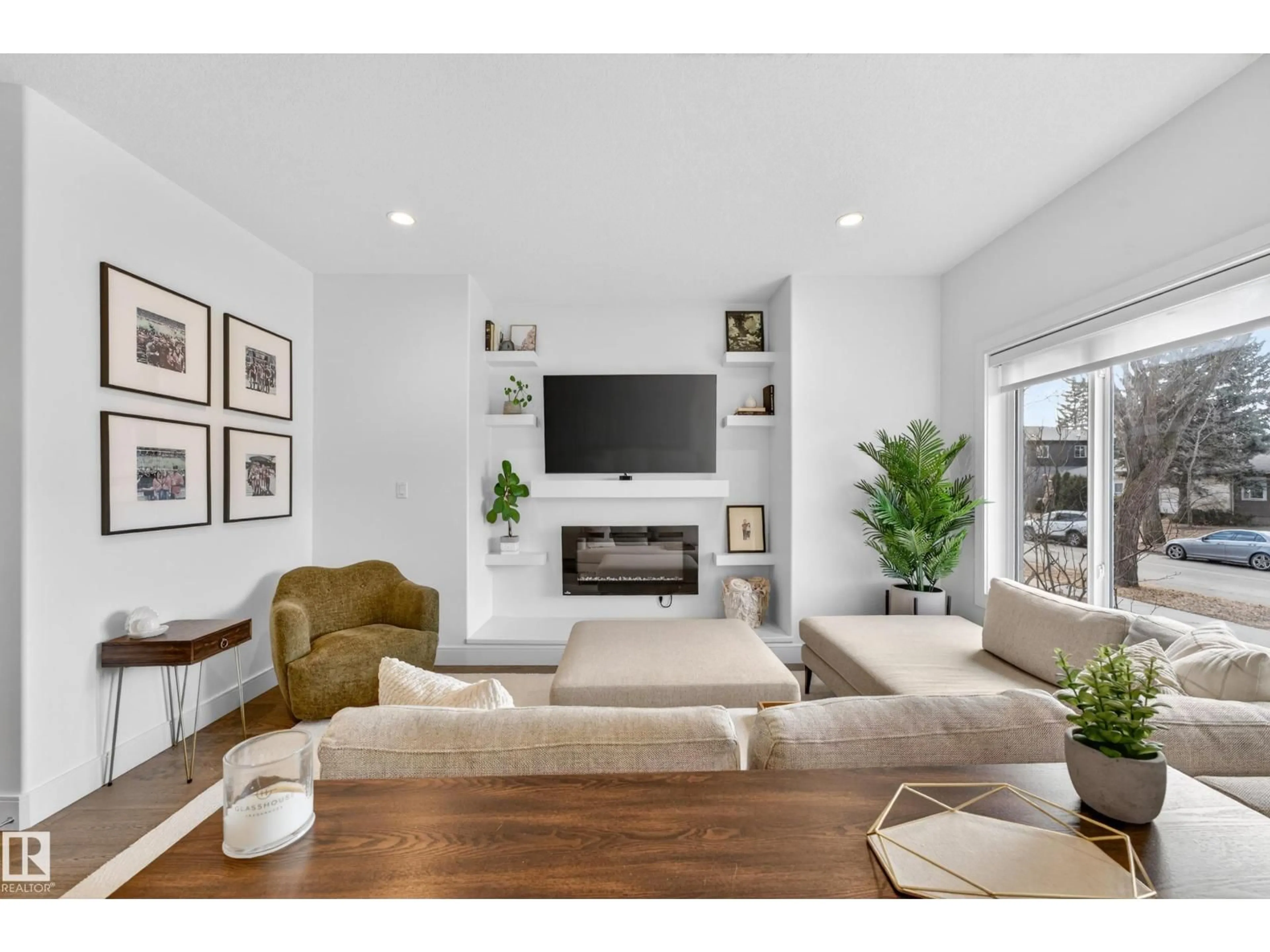 Living room with furniture, unknown for 7624 91 AV, Edmonton Alberta T6C1P8