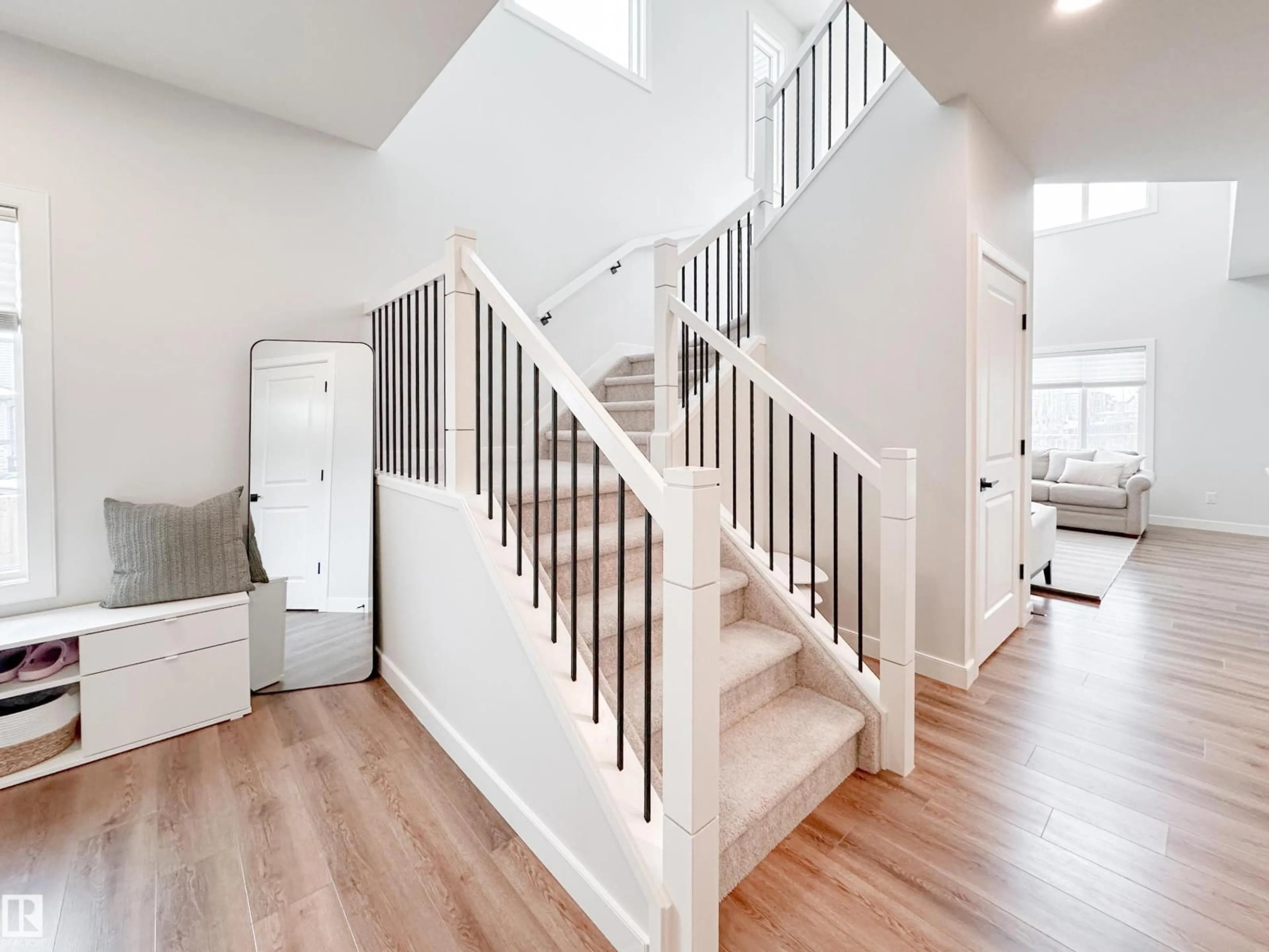Stairs for NW - 17223 81 ST, Edmonton Alberta T5Z0G5