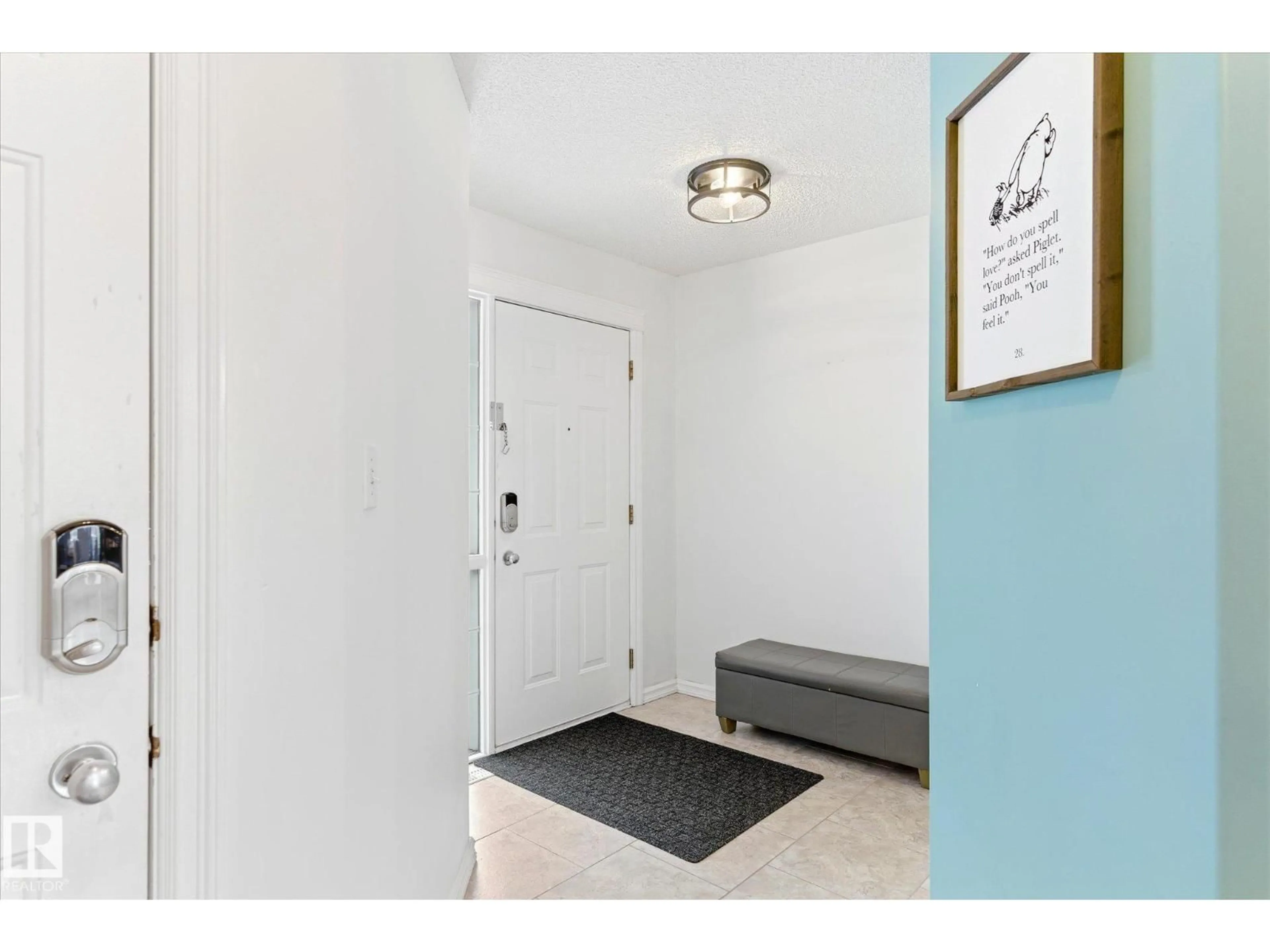 Indoor entryway for 2550 RABBIT HILL RD, Edmonton Alberta T6R2Y9