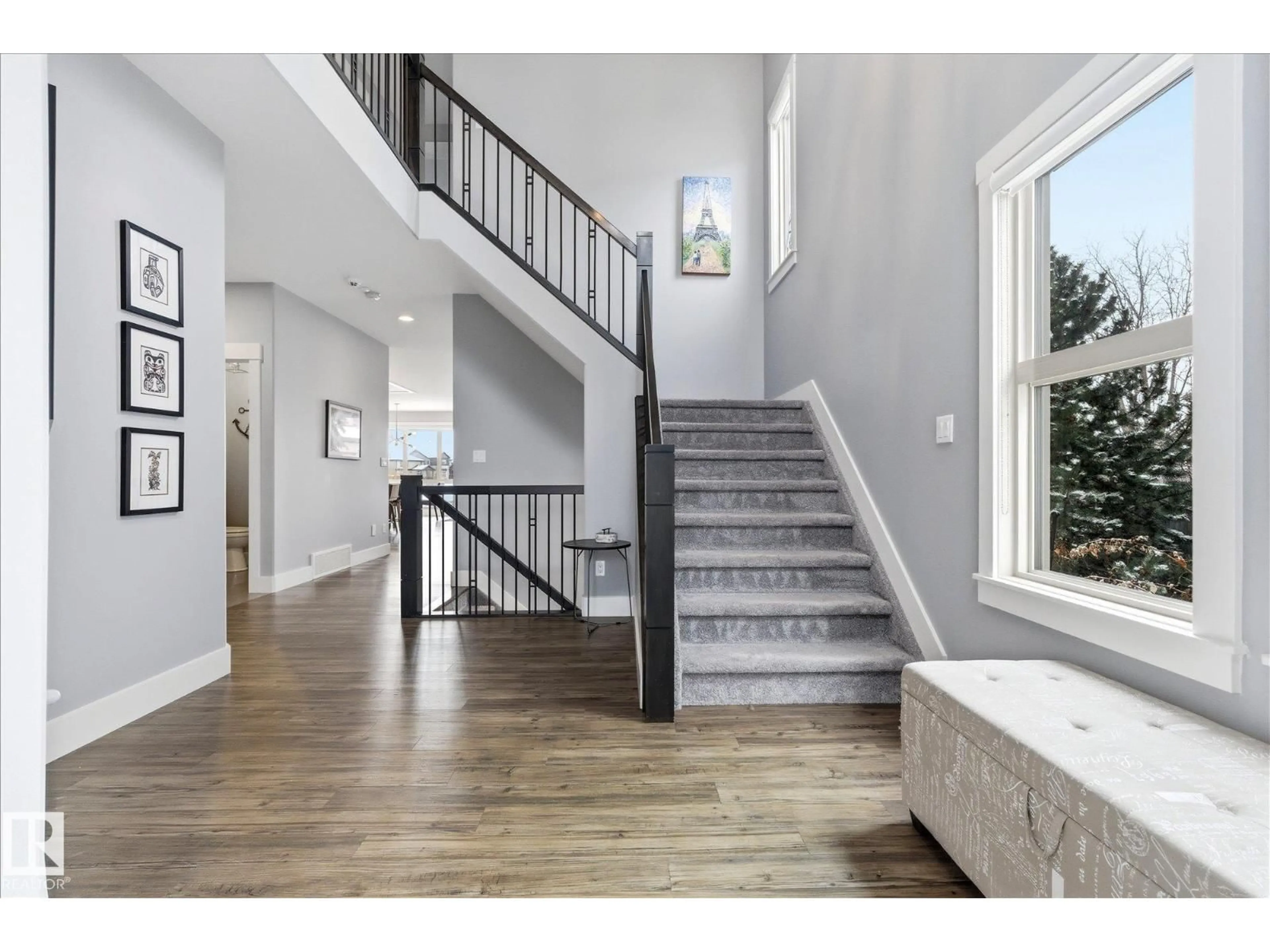 Indoor entryway for 6 GEORGE CO, Spruce Grove Alberta T7X0M2