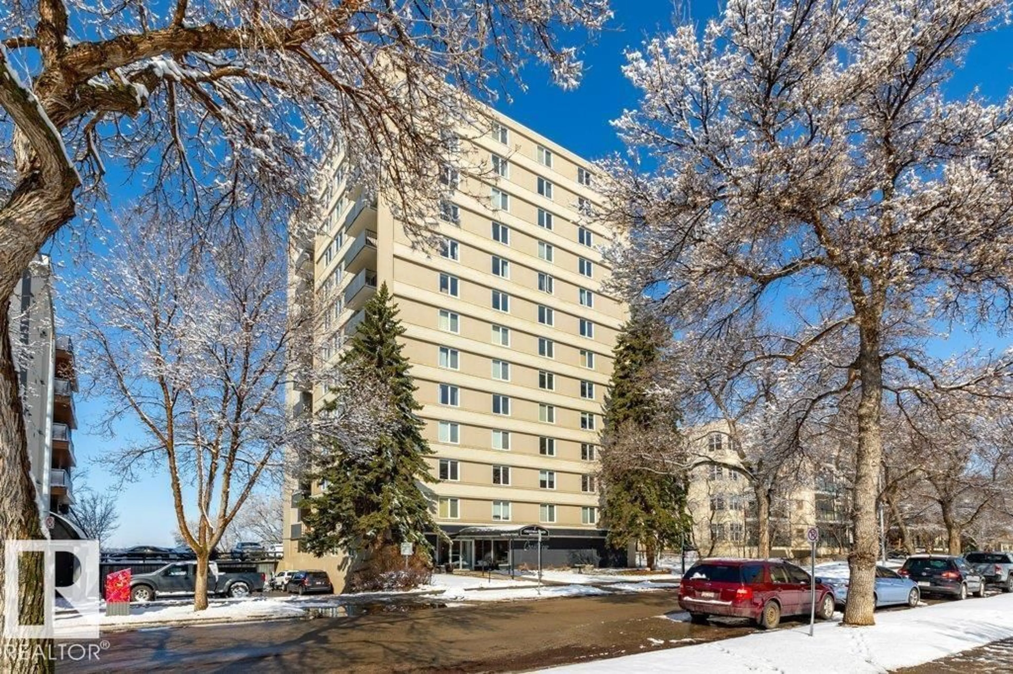 Patio, building for #406 - 9816 112 ST, Edmonton Alberta T5K1L5