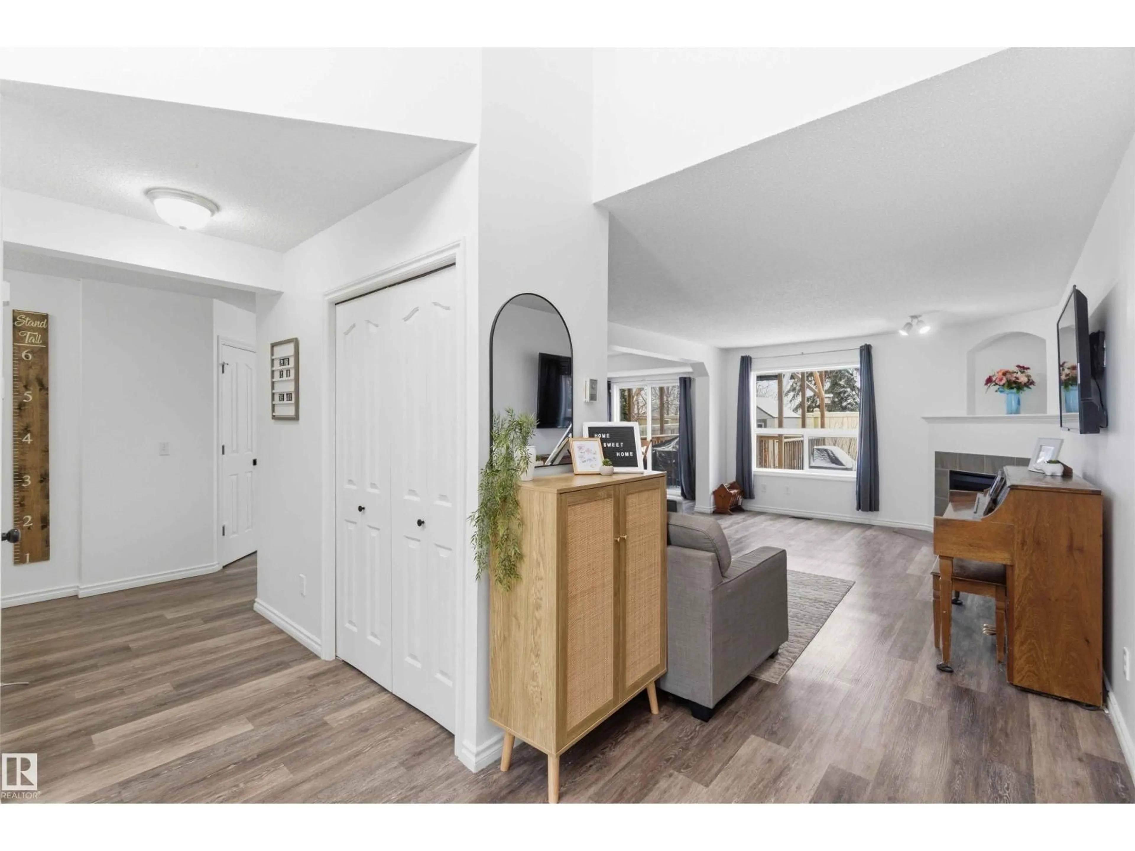 Unknown for 23 LAWSON BV, Spruce Grove Alberta T7X4P1