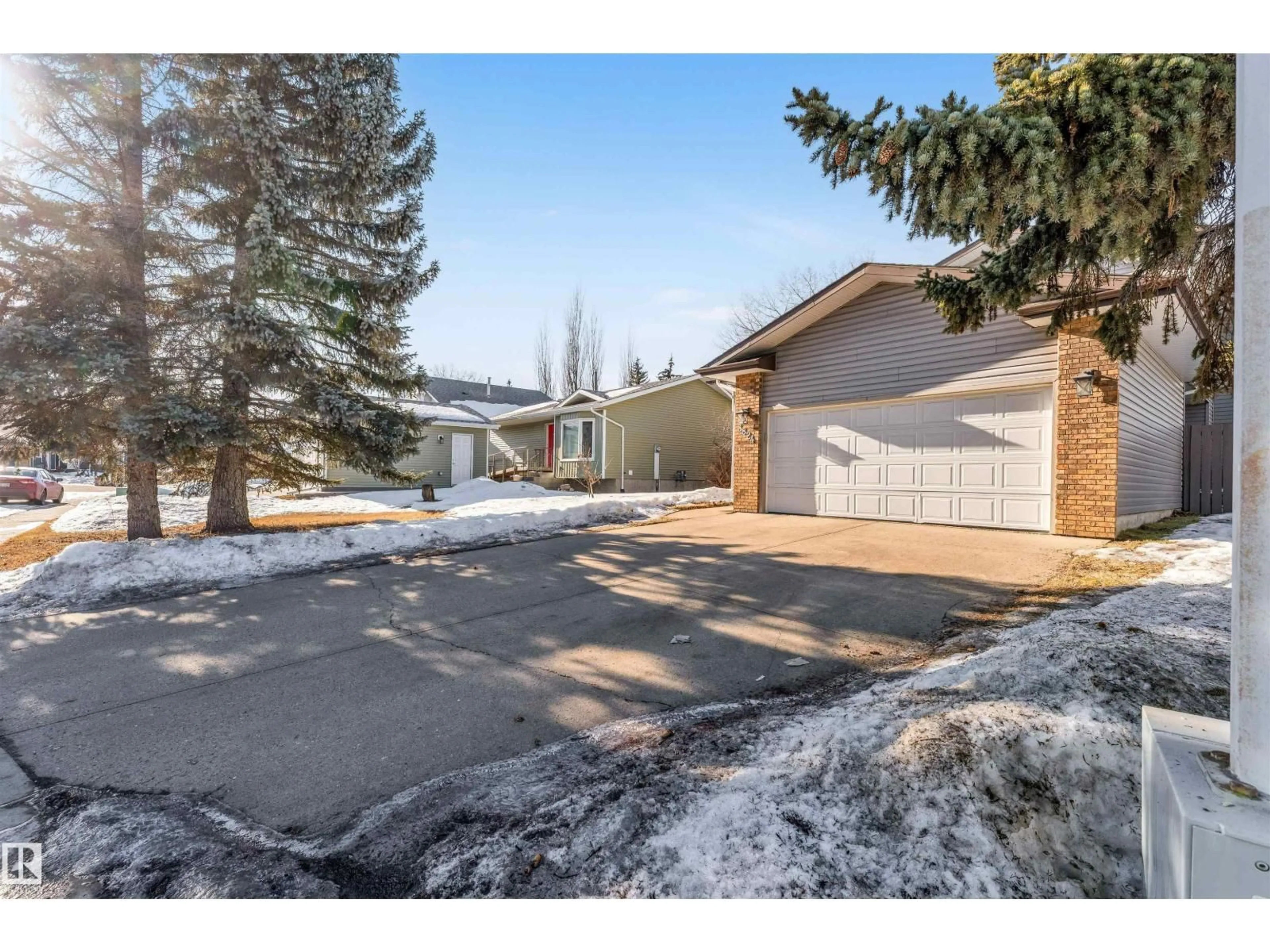 Unknown for NW - 3824 48 ST, Edmonton Alberta T6L5B7