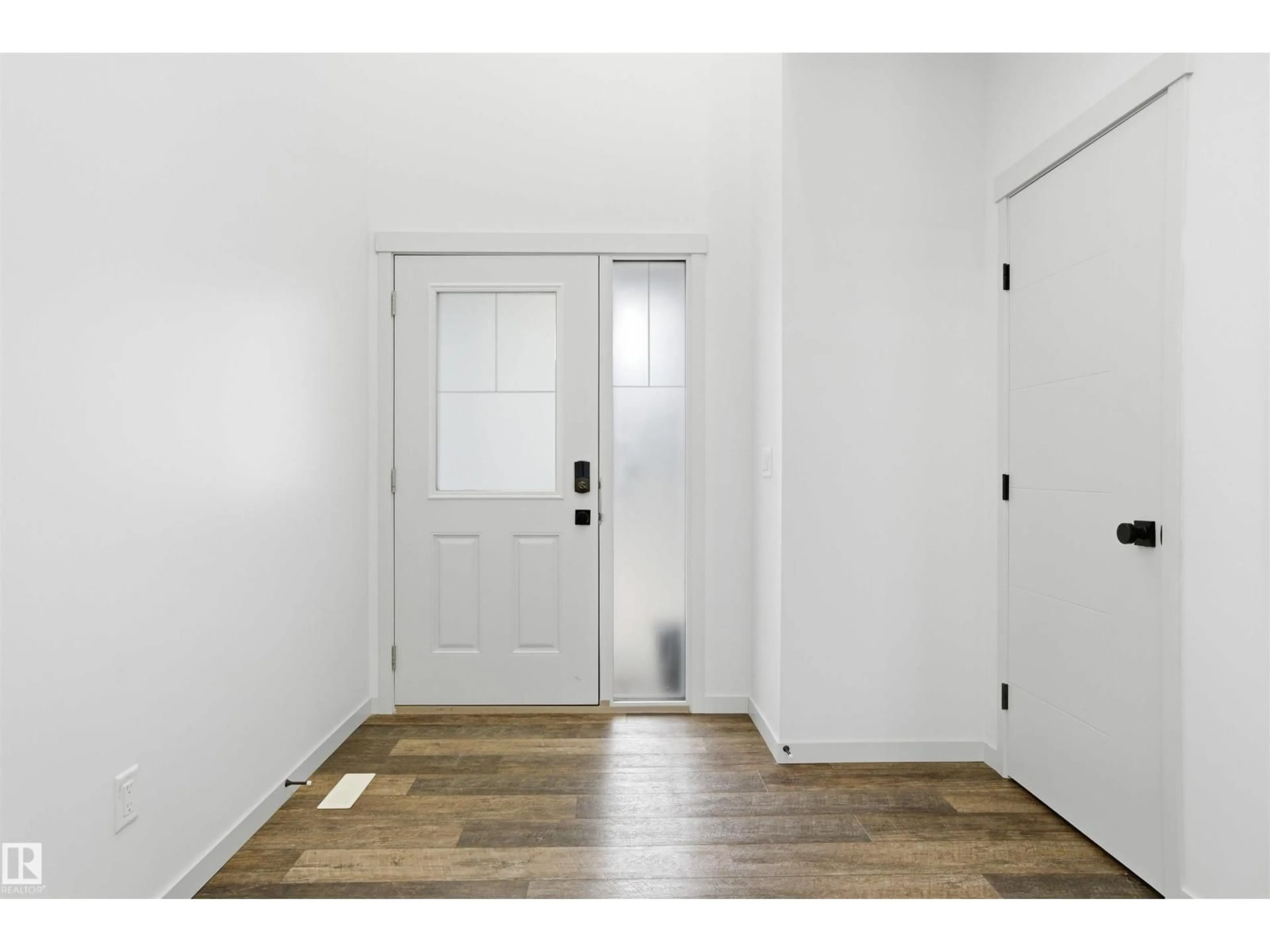 Indoor entryway for SW - 3420 CHECKNITA TC, Edmonton Alberta T6W4H6