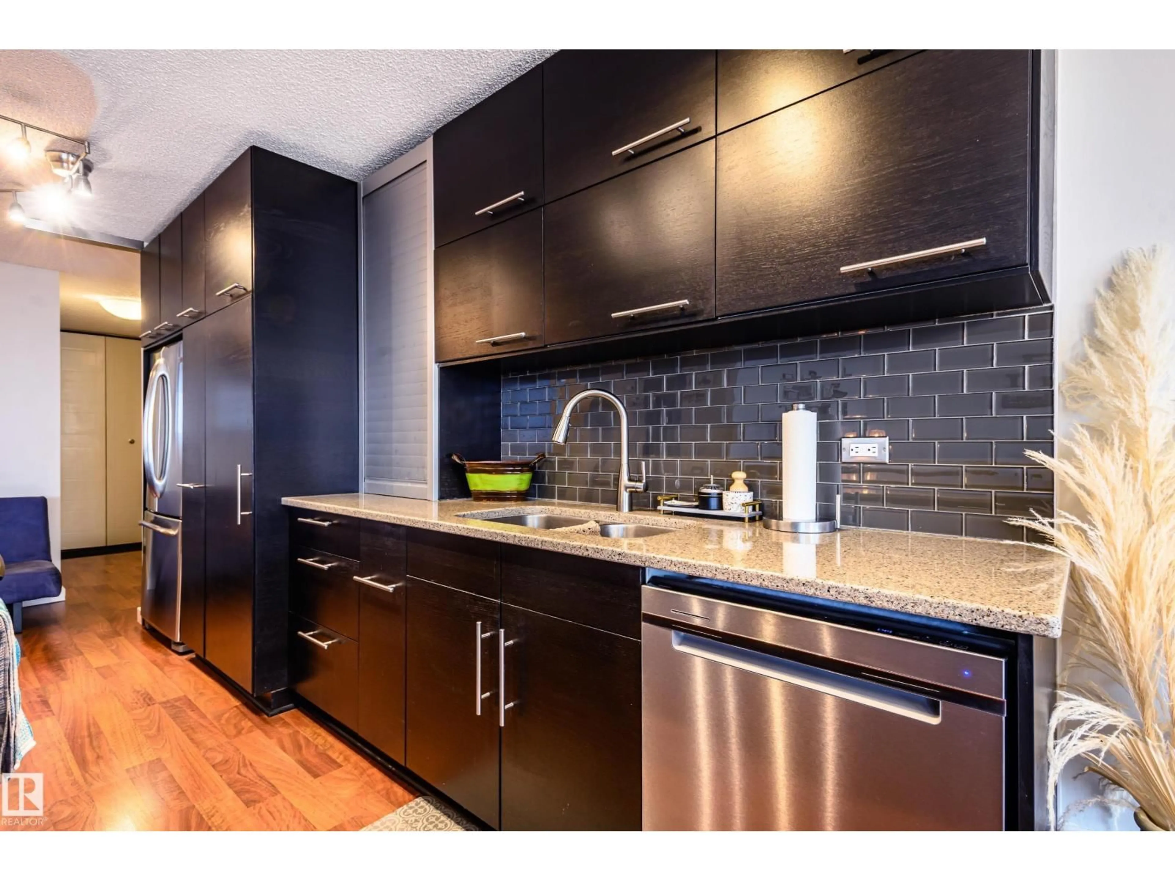 Contemporary kitchen, ceramic/tile floor for 706 - 10135 SASKATCHEWAN DR, Edmonton Alberta T6E4Y9