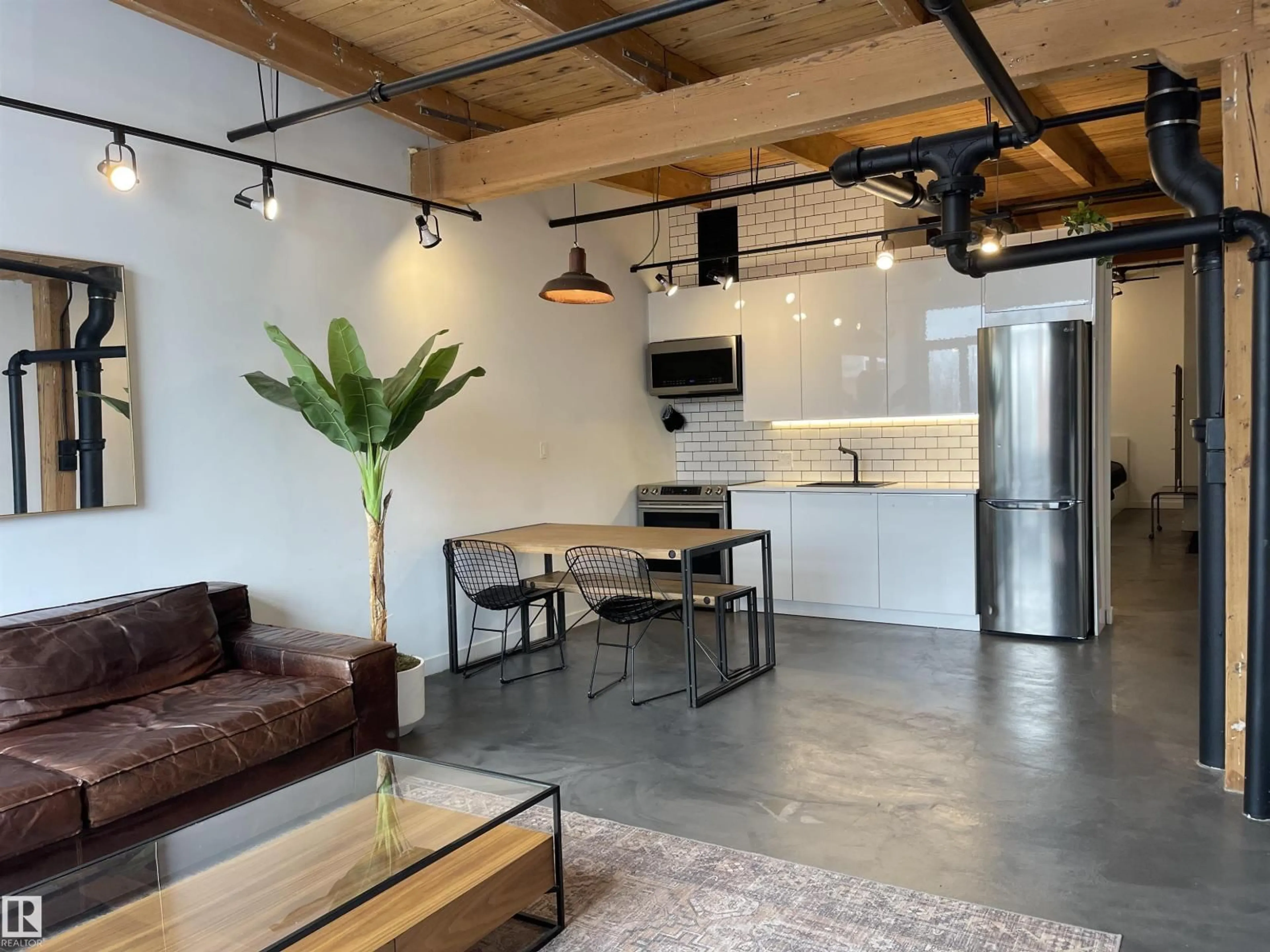 Unknown for #212 - 10309 107 ST, Edmonton Alberta T5J1K3