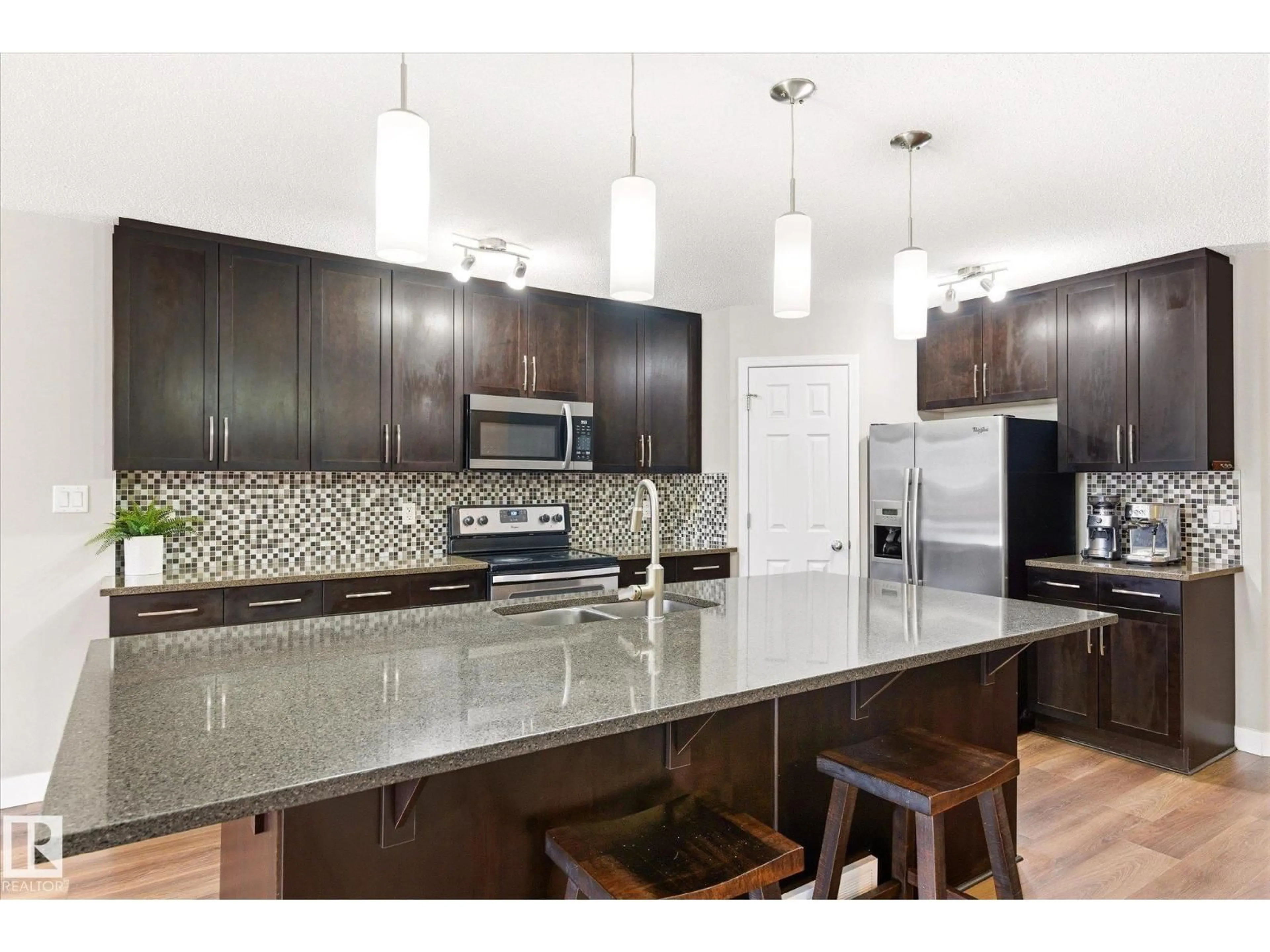 Open concept kitchen, ceramic/tile floor for 1668 CHAPMAN WY, Edmonton Alberta T6W0Y5