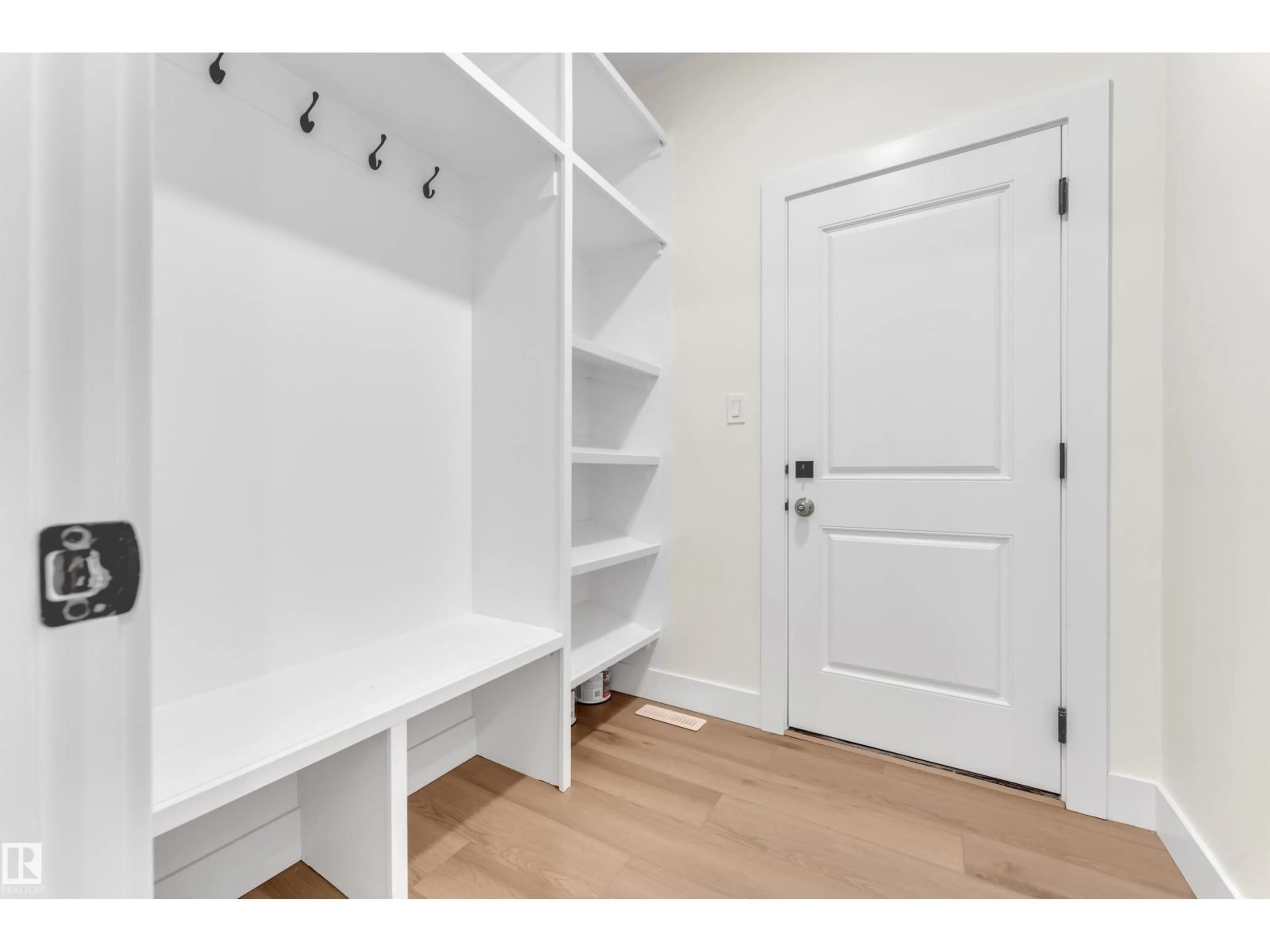 Storage room or clothes room or walk-in closet for SW - 8450 MAYDAY LI, Edmonton Alberta T6X3G1