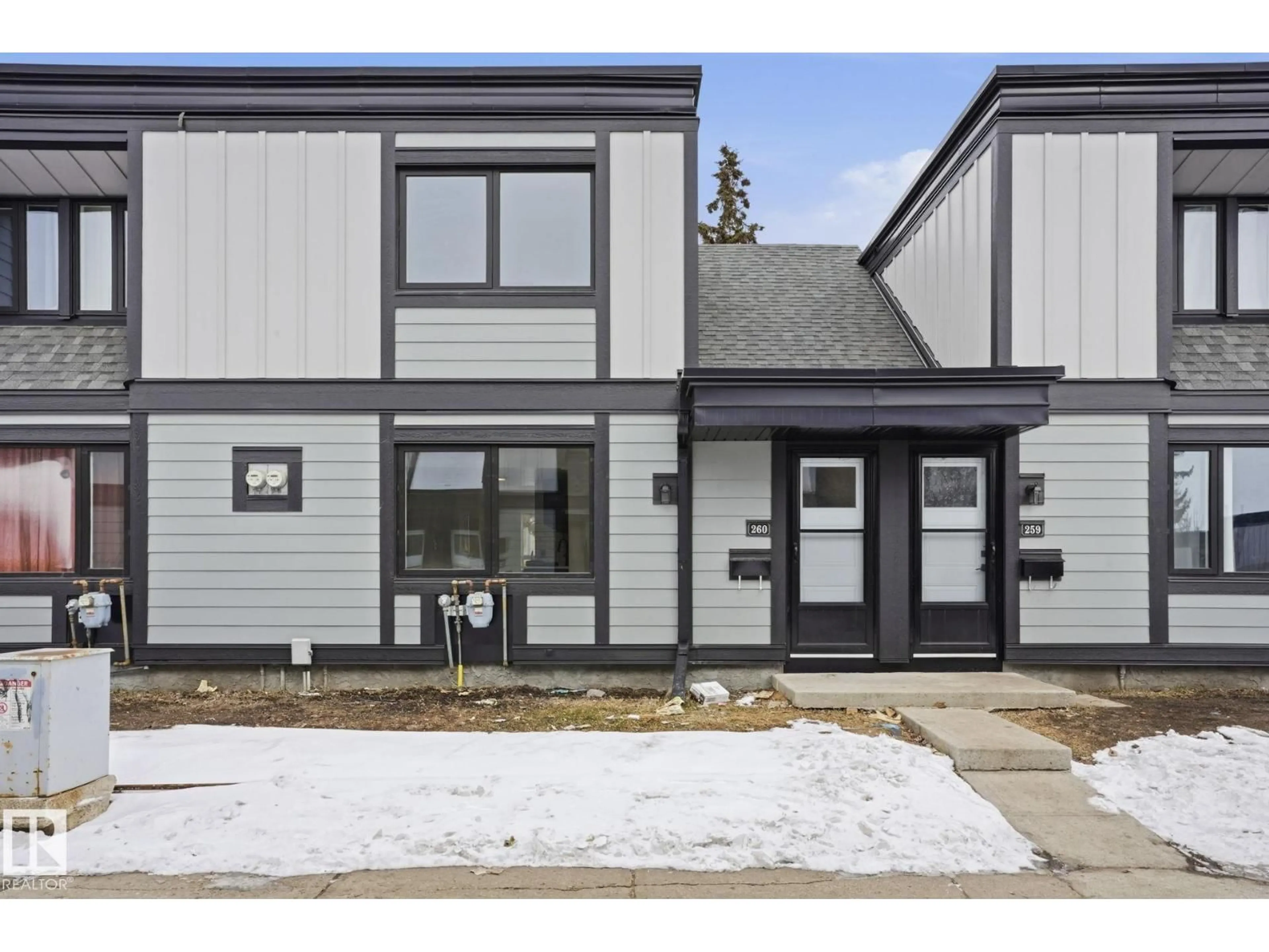 Home with vinyl exterior material, street for 260 - 3307 116A AV, Edmonton Alberta T5W5J9