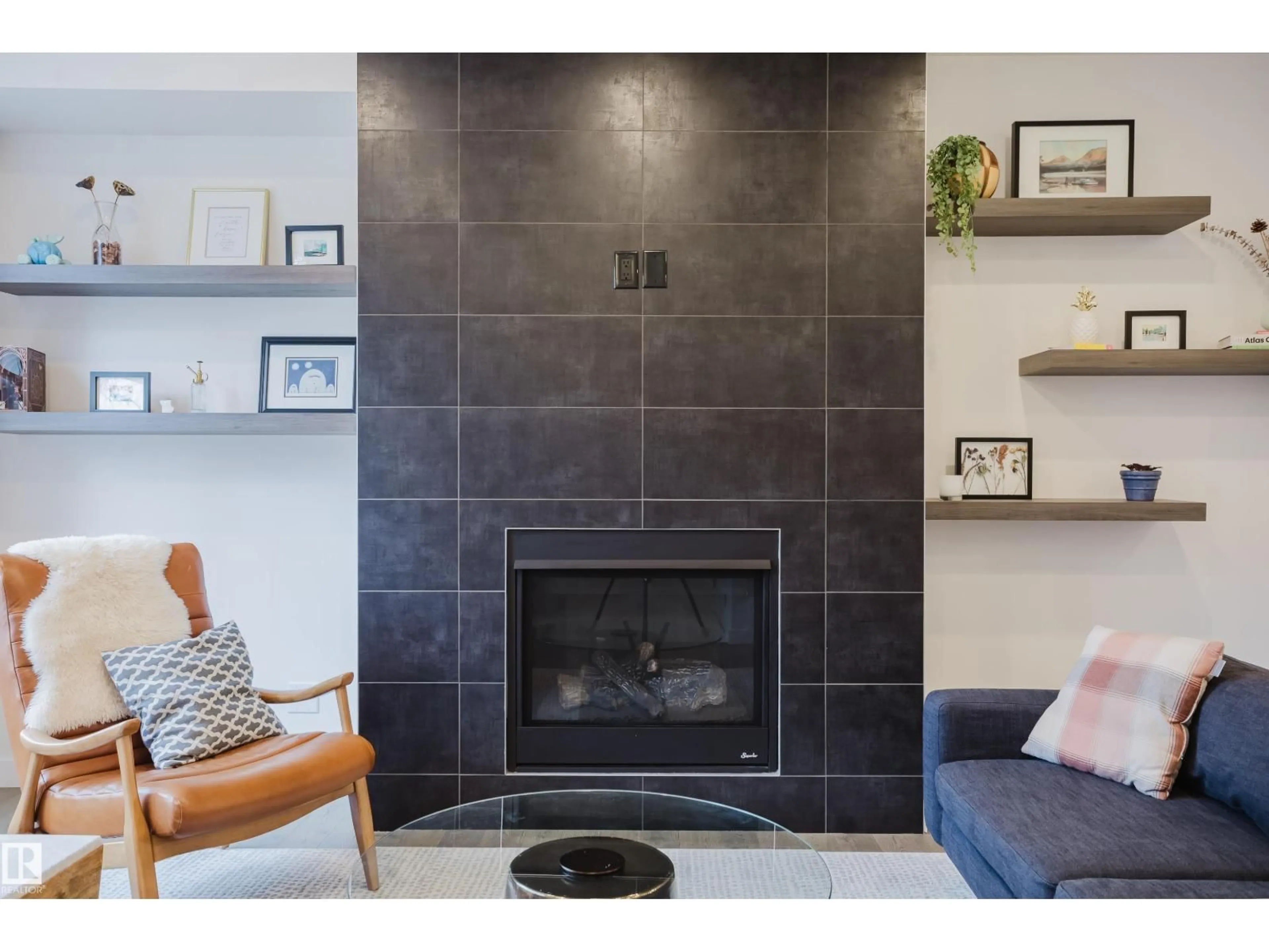 Unknown for 9612 72 AV, Edmonton Alberta T6E0Y6