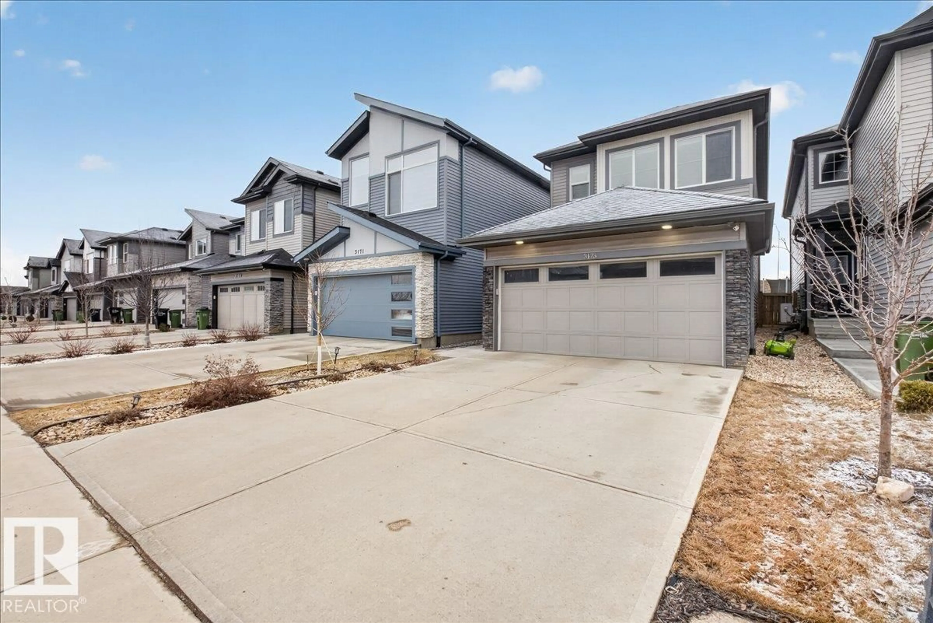 A pic from outside/outdoor area/front of a property/back of a property/a pic from drone, street for 3173 CHECKNITA WY, Edmonton Alberta T6W4W7