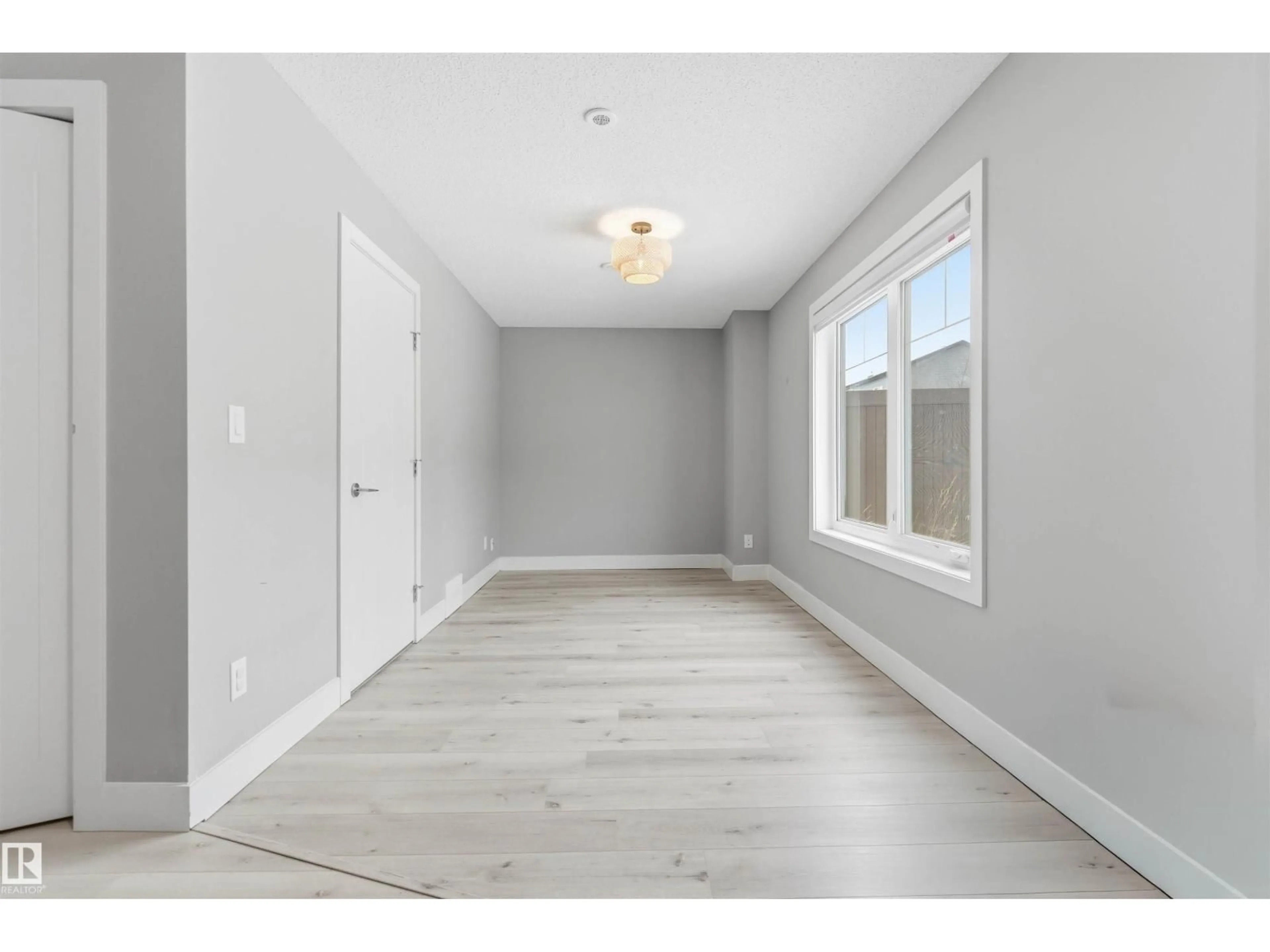 A pic of a room for #99 - 804 WELSH DR, Edmonton Alberta T6X1Y8