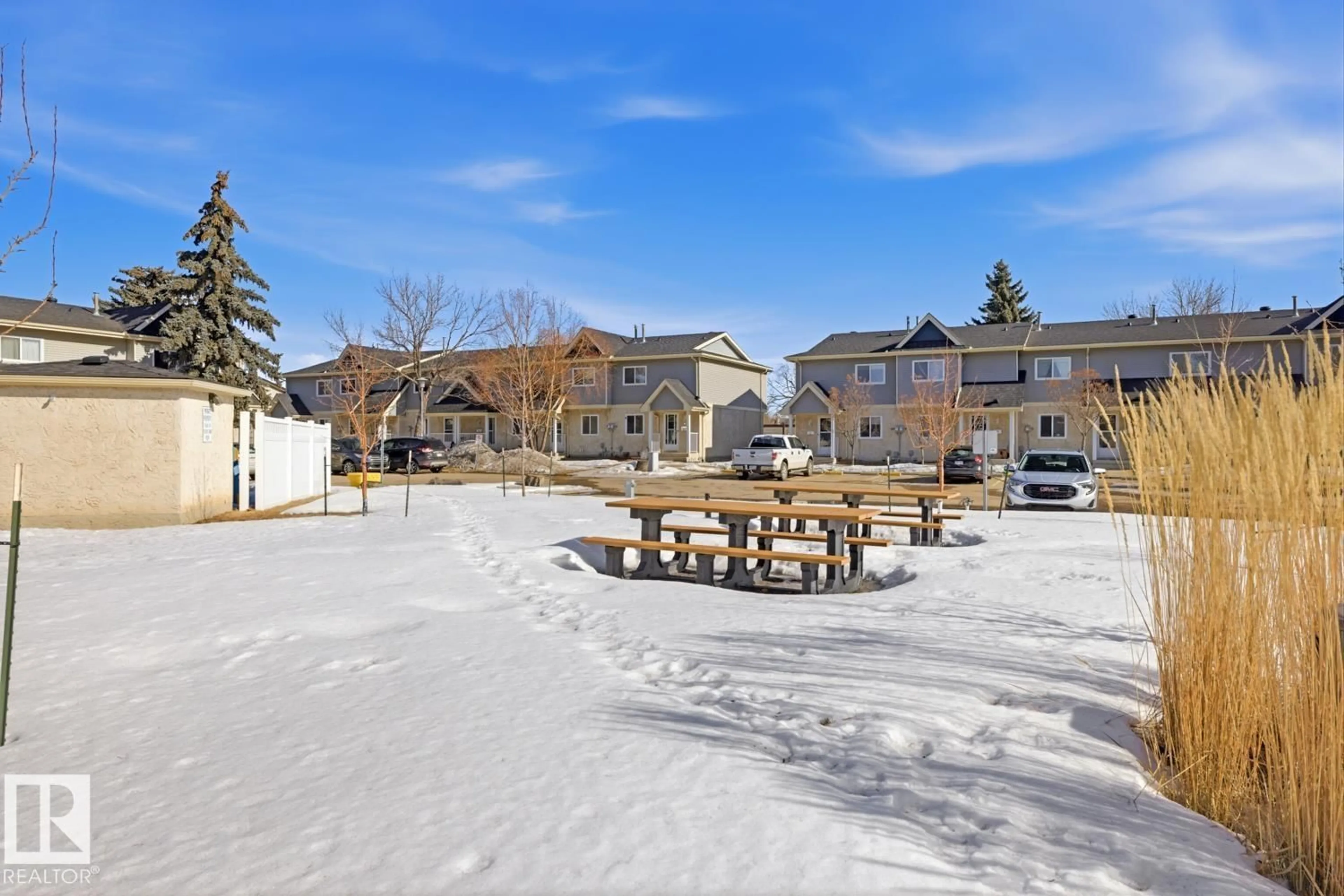 Patio, mountain view for #15 - 9619 180 ST NW, Edmonton Alberta T5T4L9