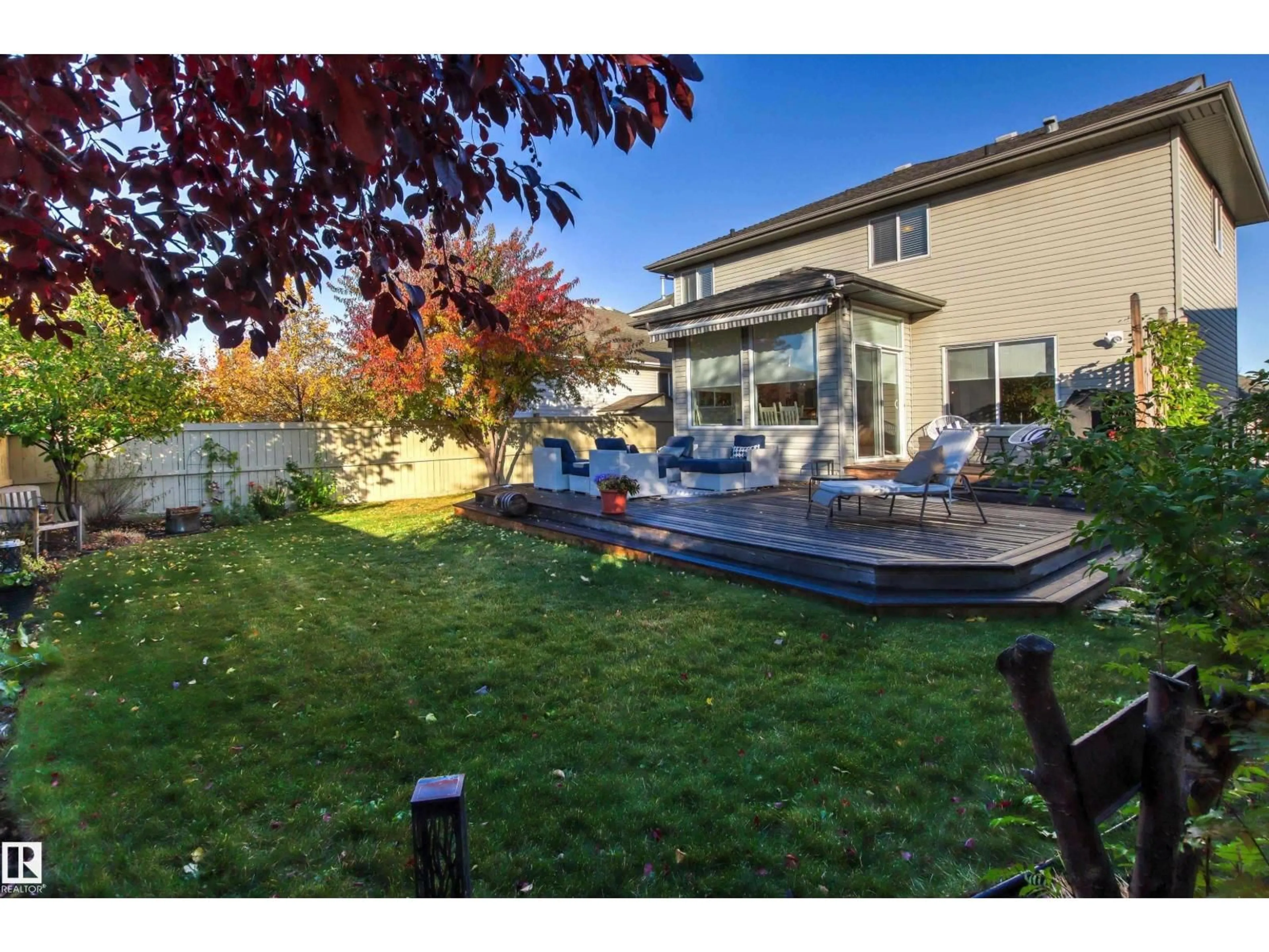 Patio, street for 192 RIDGEHAVEN CR, Sherwood Park Alberta T8A6J1