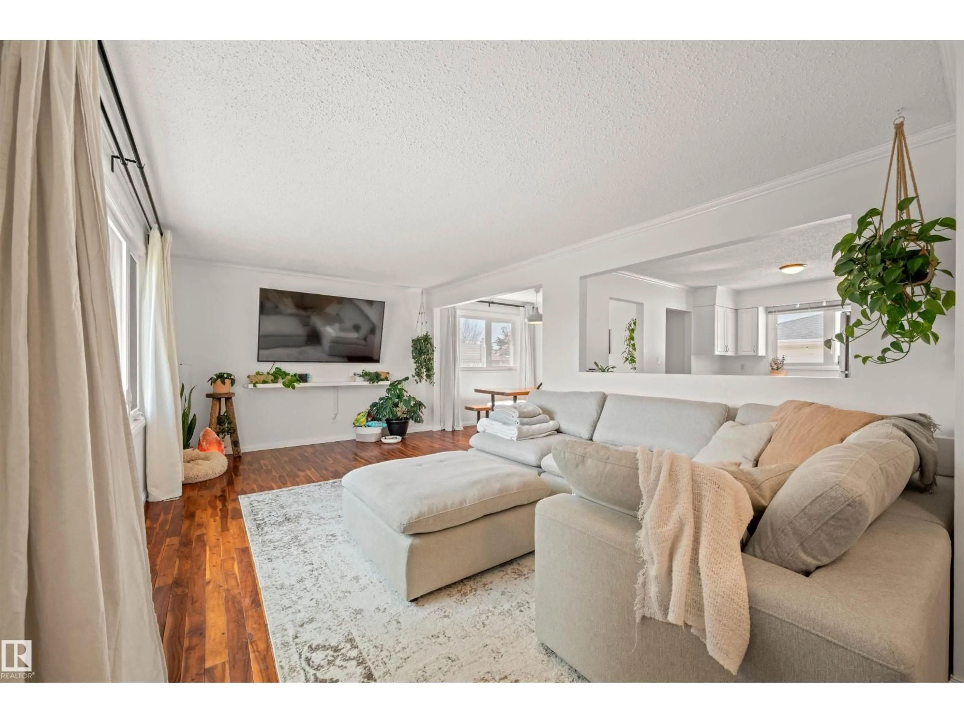 Living room with furniture, unknown for 2008 89 ST, Edmonton Alberta T6K2A3