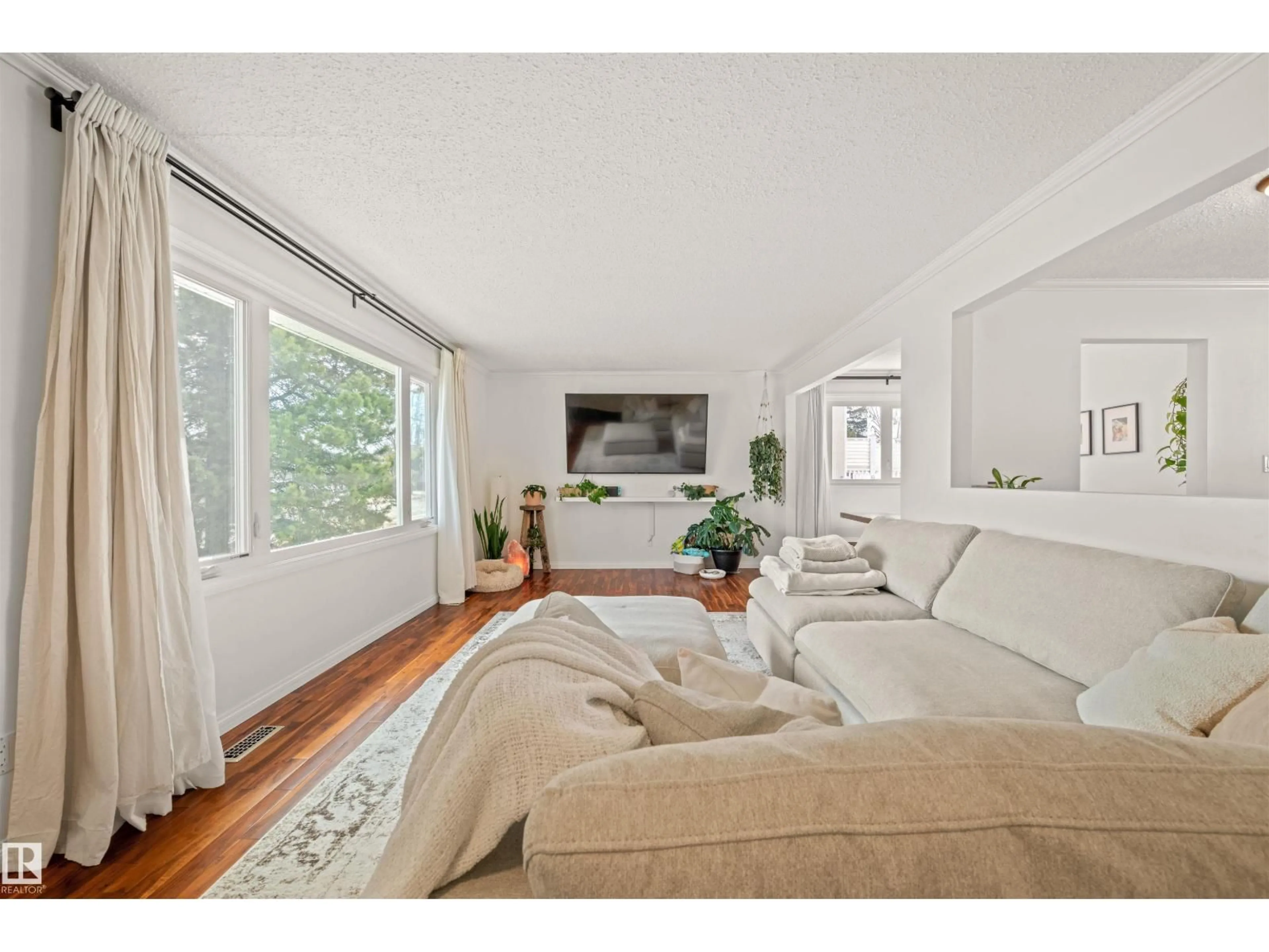 Living room with furniture, unknown for 2008 89 ST, Edmonton Alberta T6K2A3