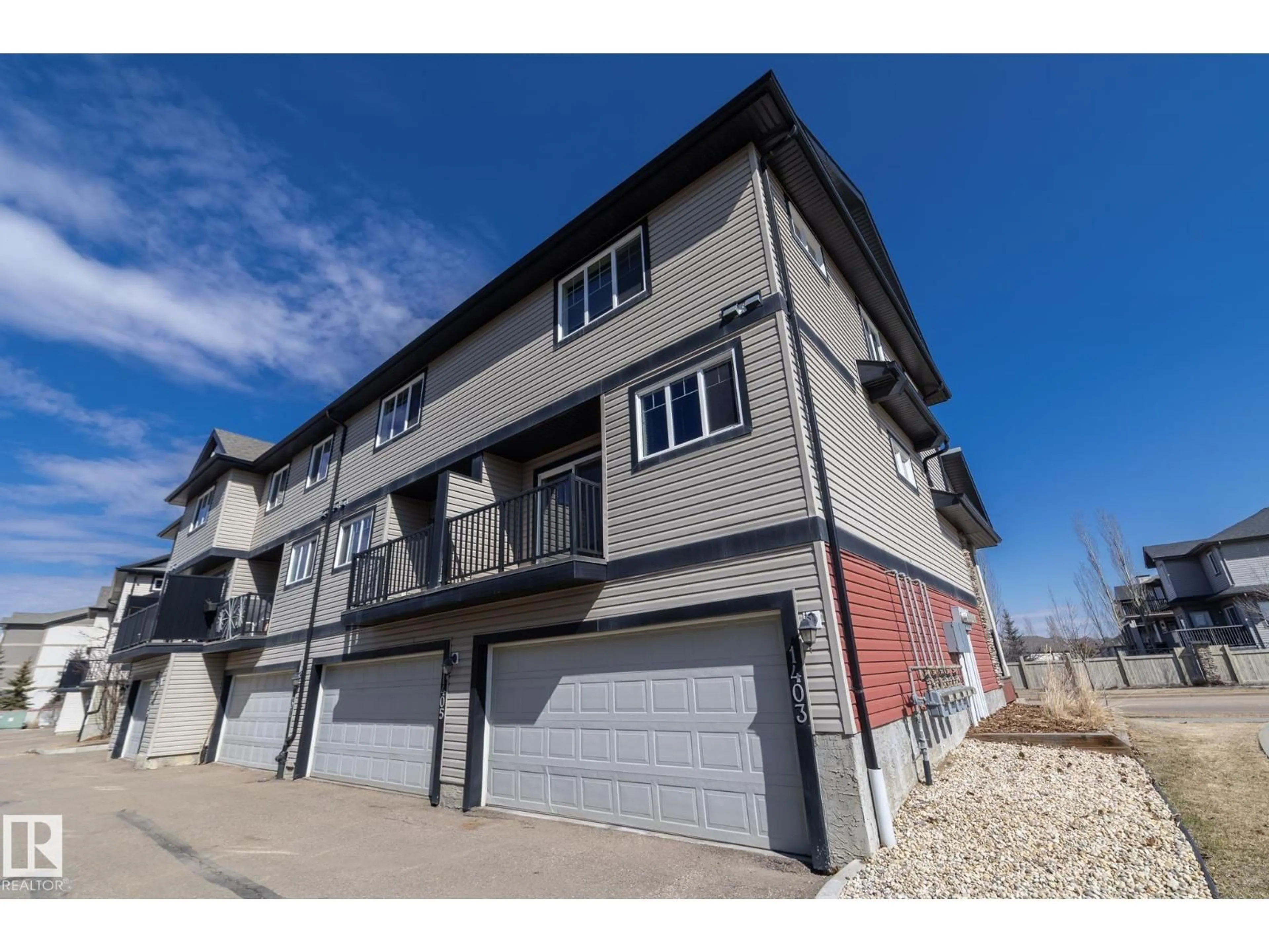 Unknown for 1403 CUNNINGHAM DR, Edmonton Alberta T6W2J5