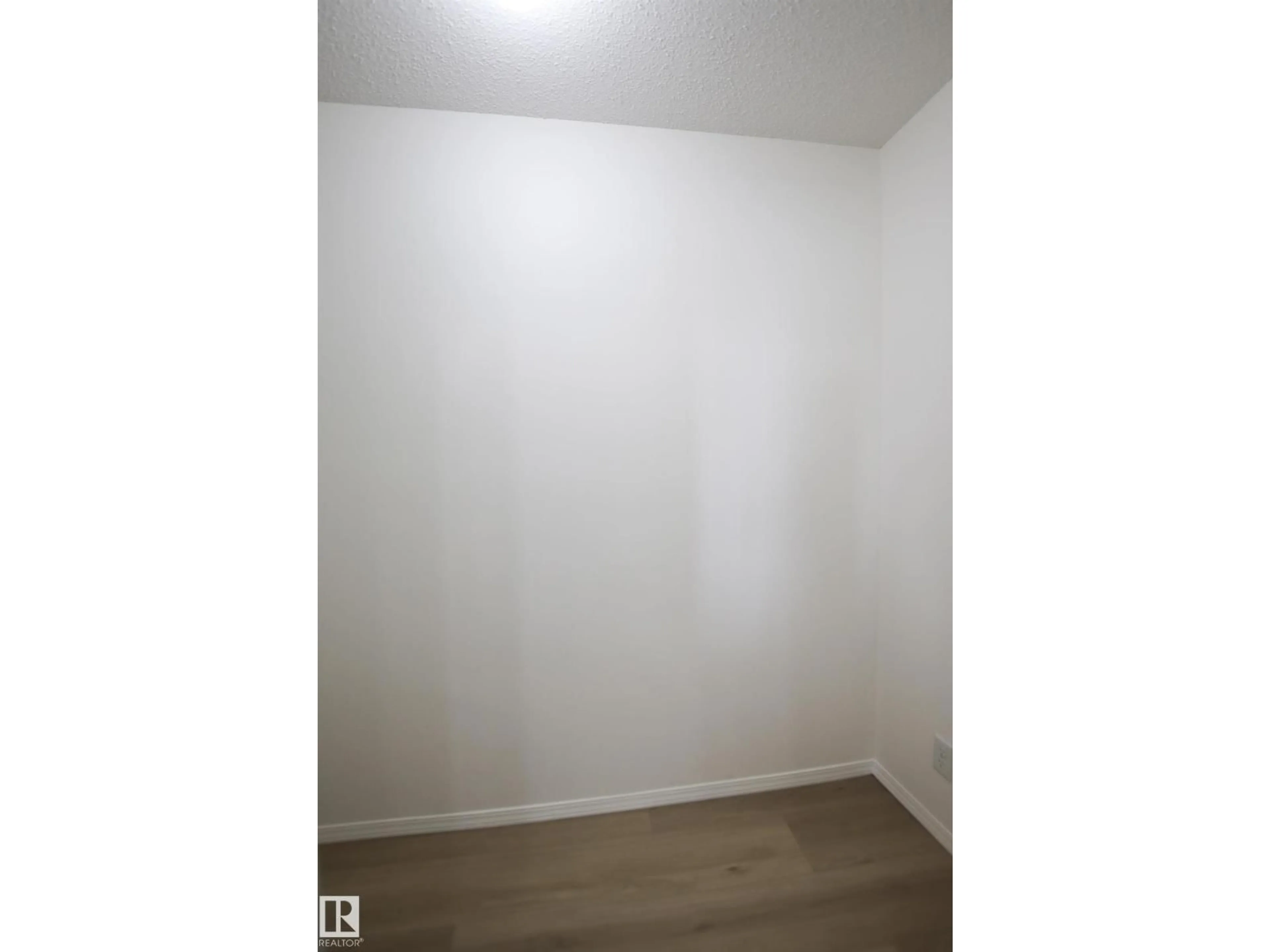 A pic of a room for #405 - 534 WATT BV, Edmonton Alberta T6X1P7
