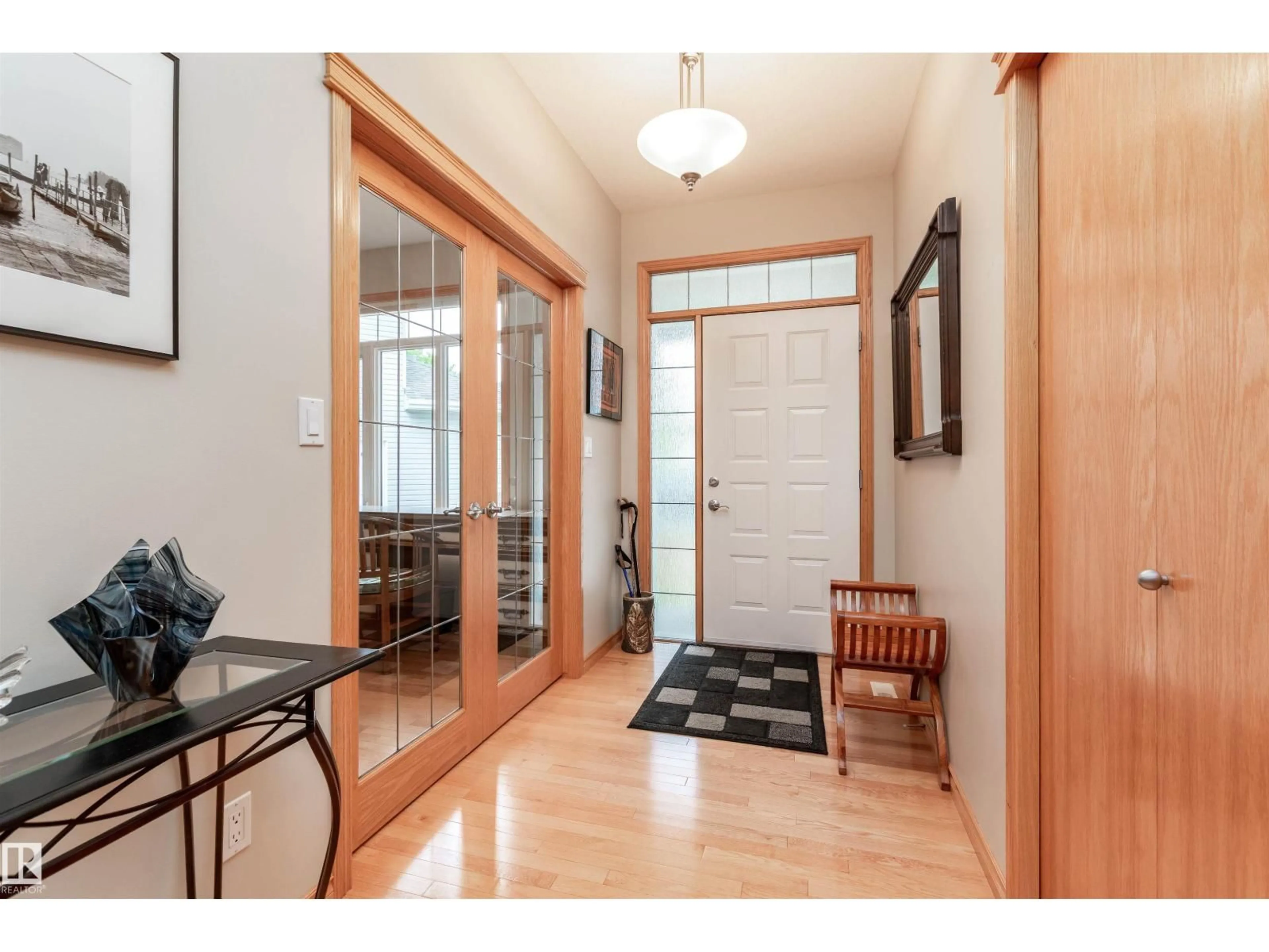 Indoor entryway for 26 CARSON CT, Sherwood Park Alberta T8H2G6