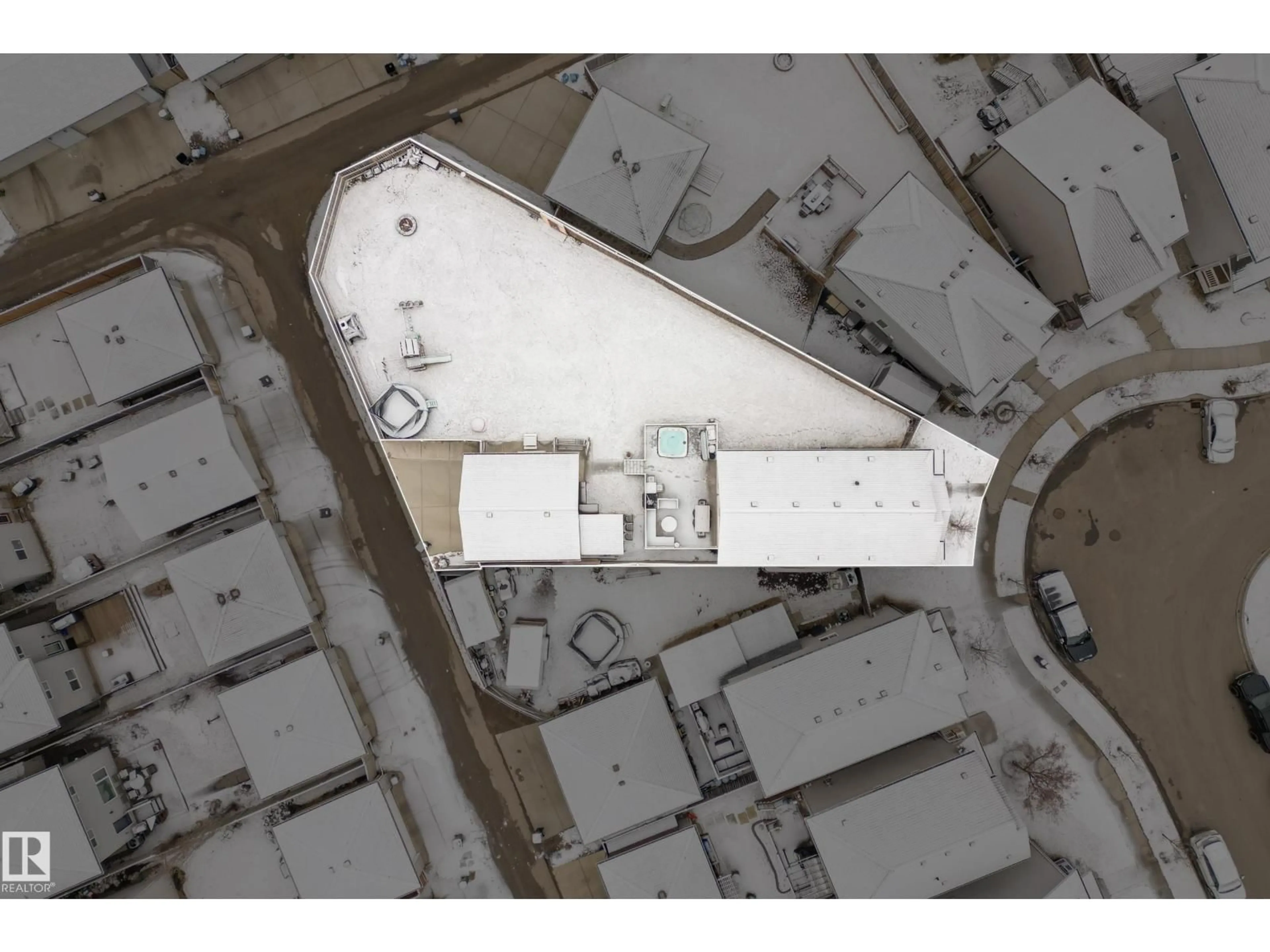 Unknown for 635 41 AV, Edmonton Alberta T6T0W9