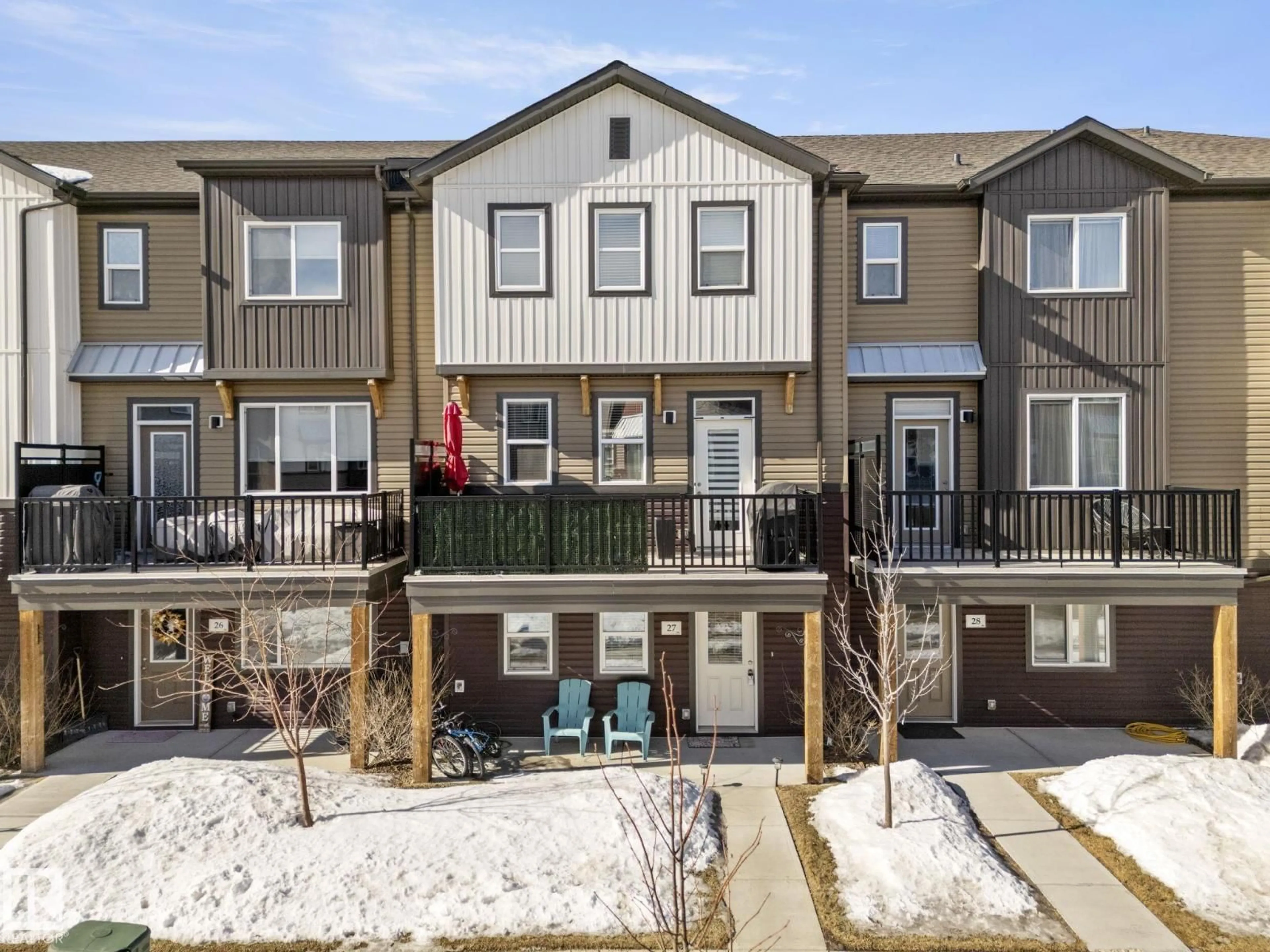 A pic from outside/outdoor area/front of a property/back of a property/a pic from drone, unknown for NW - 27 16903 68 ST, Edmonton Alberta T5Z0R1