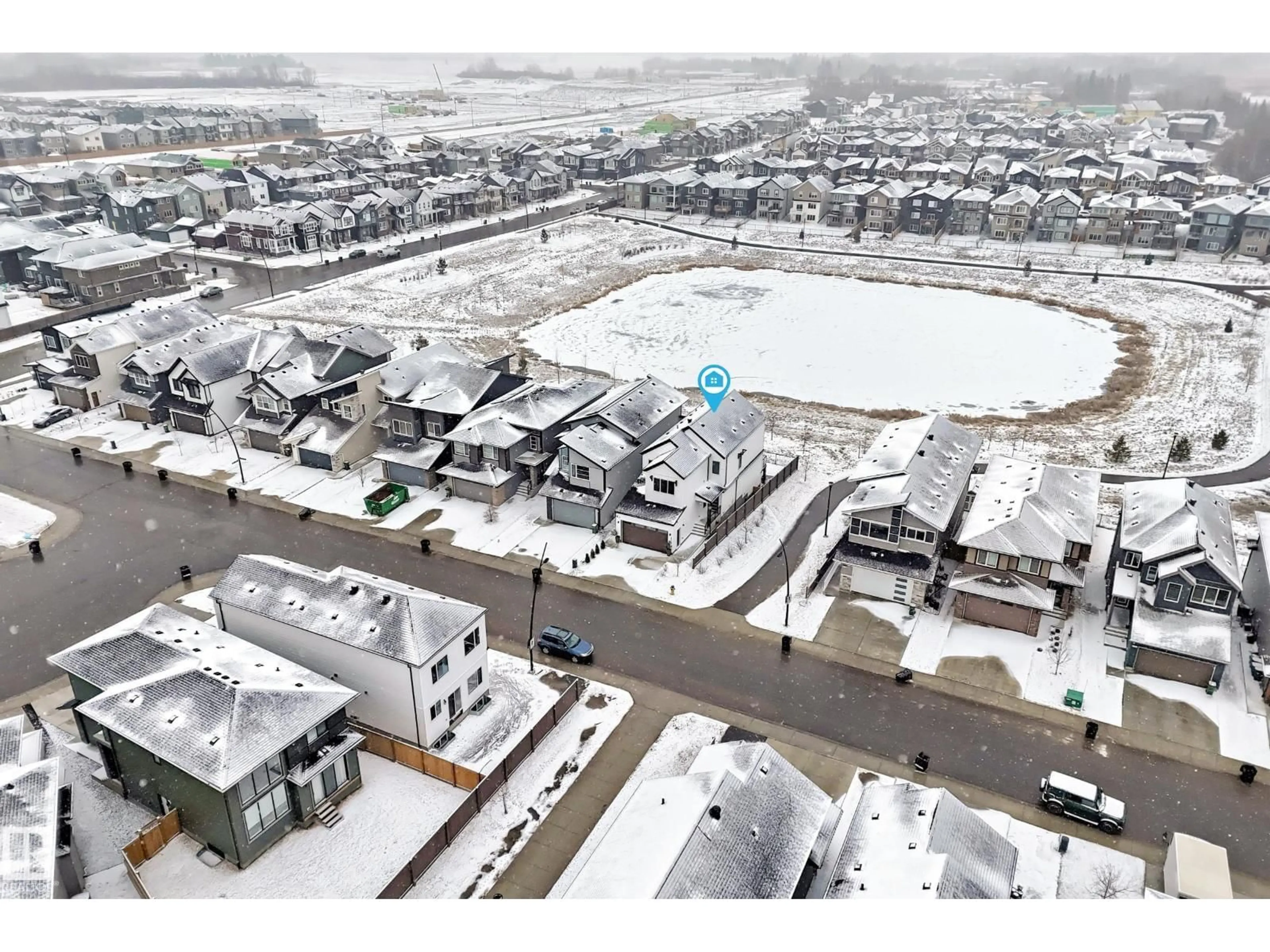 A pic from outside/outdoor area/front of a property/back of a property/a pic from drone, street for NW - 2540 206 ST, Edmonton Alberta T6M1P1