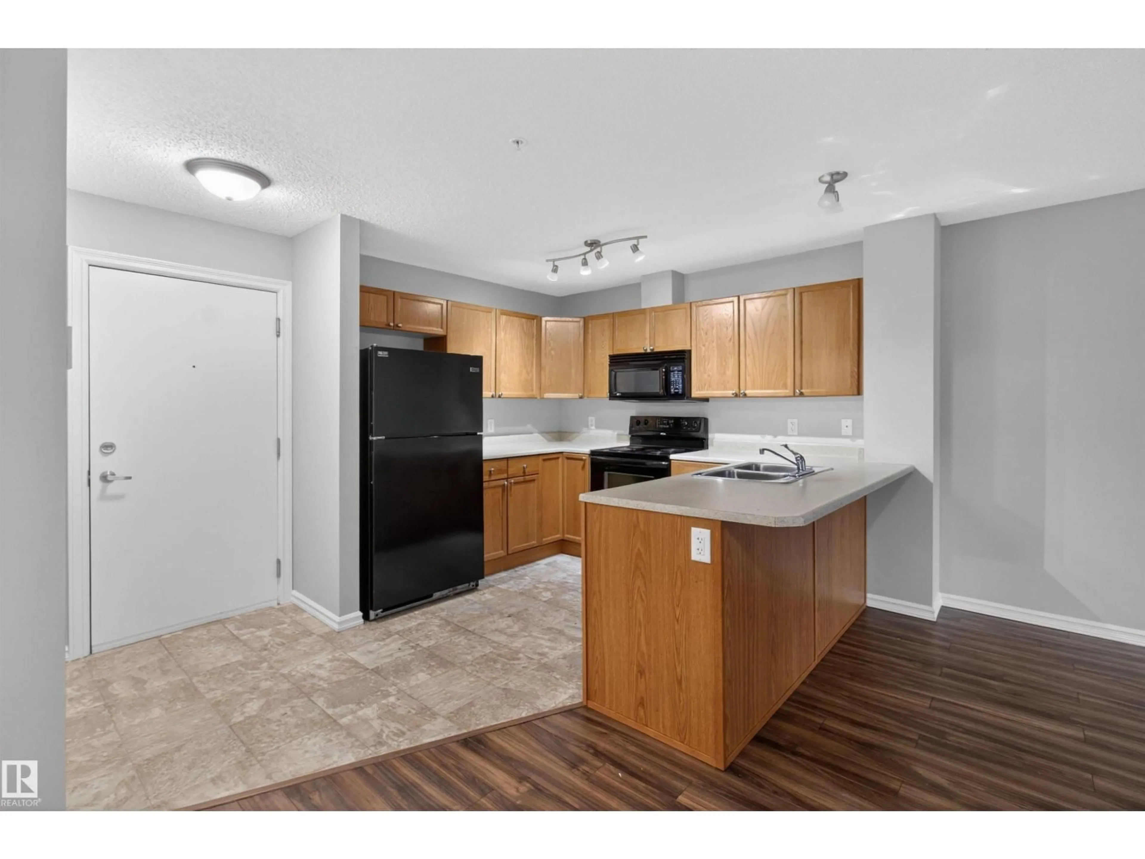 Standard kitchen, unknown for #106 - 4403 23 ST NW, Edmonton Alberta T6T0E4