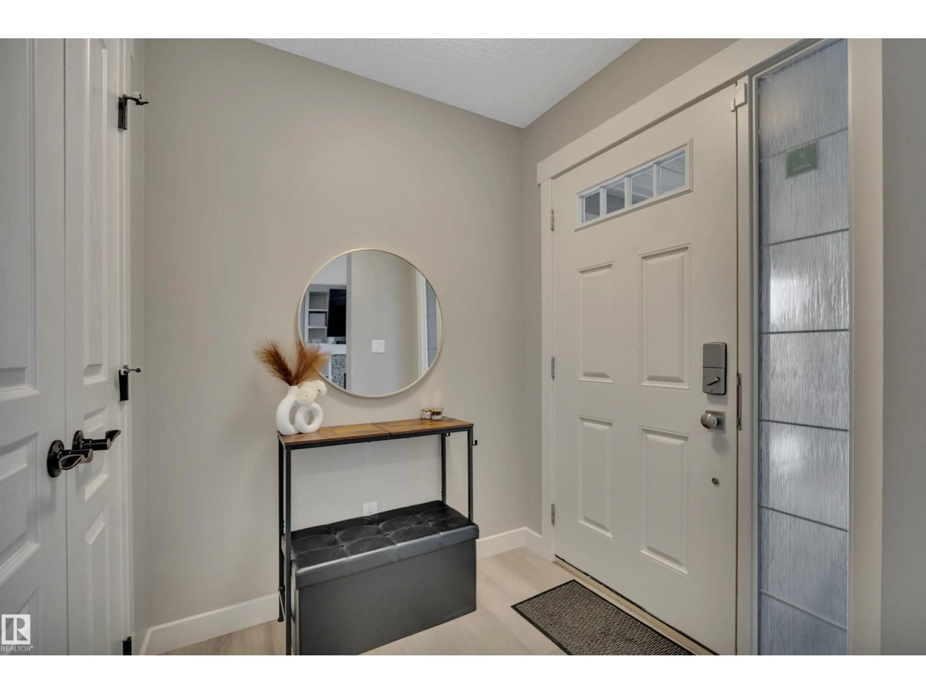 Indoor entryway for 17626 61A ST NW, Edmonton Alberta T5Y3N9