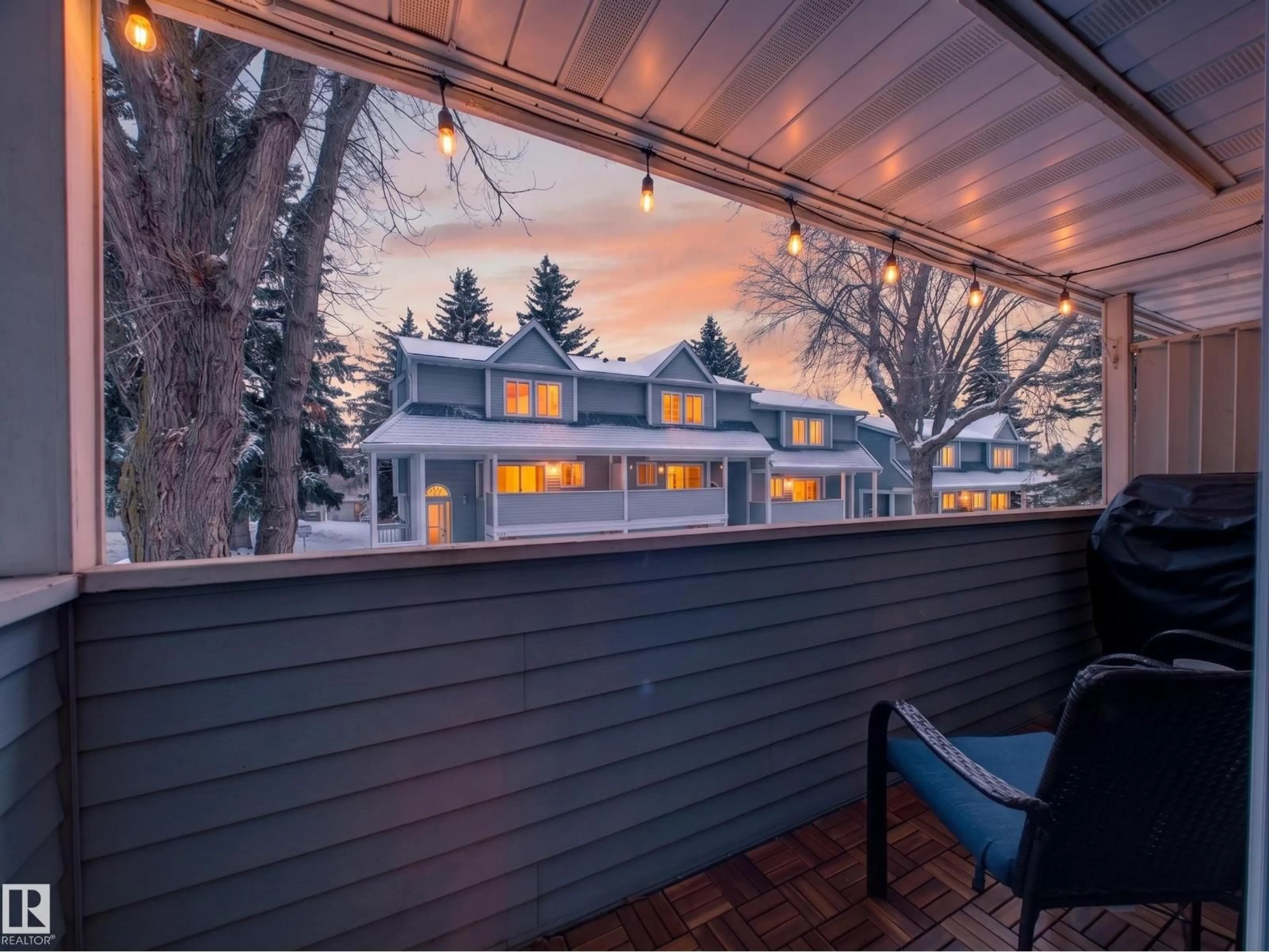 Patio, unknown for 507 WOODBRIDGE WY, Sherwood Park Alberta T8A4G9