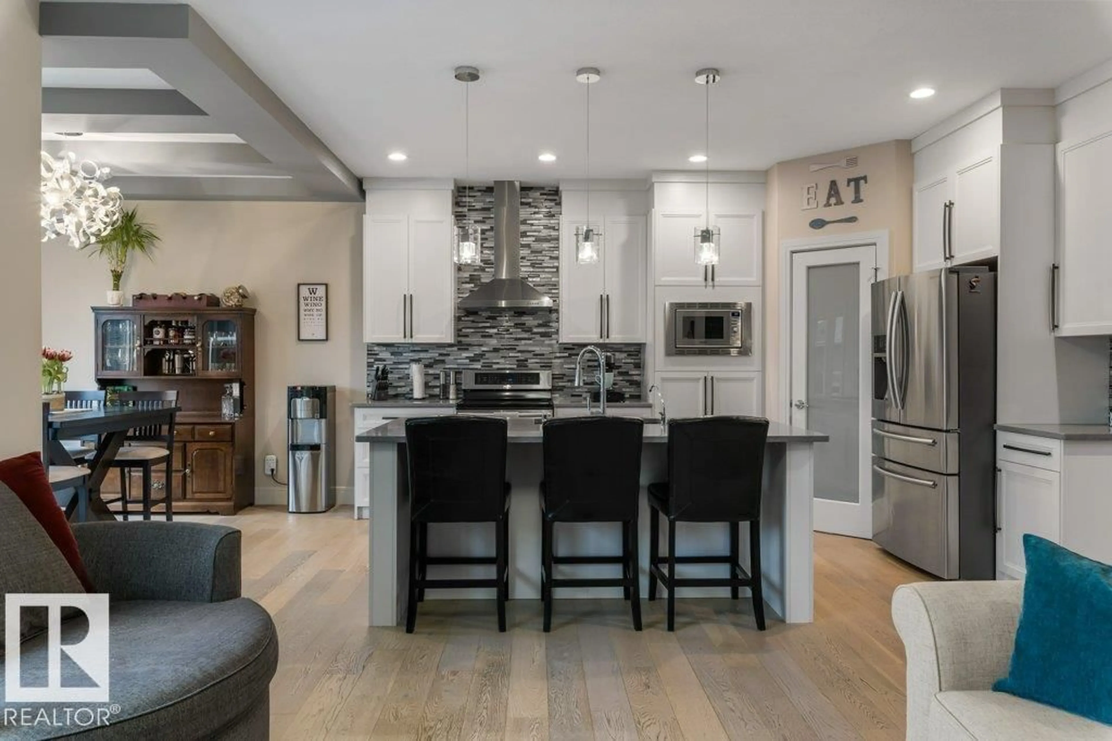 Open concept kitchen, unknown for 3632 HUMMINGBIRD WY, Edmonton Alberta T5S0K8