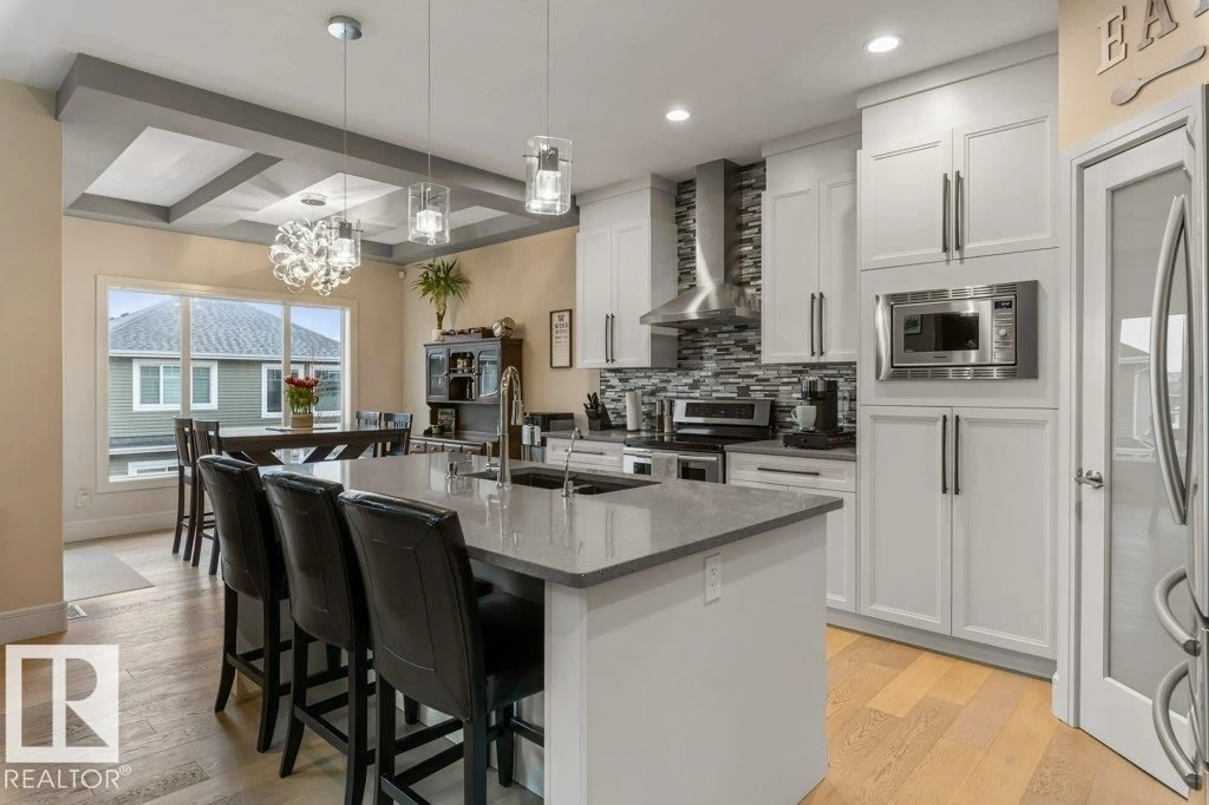 Open concept kitchen, unknown for 3632 HUMMINGBIRD WY, Edmonton Alberta T5S0K8