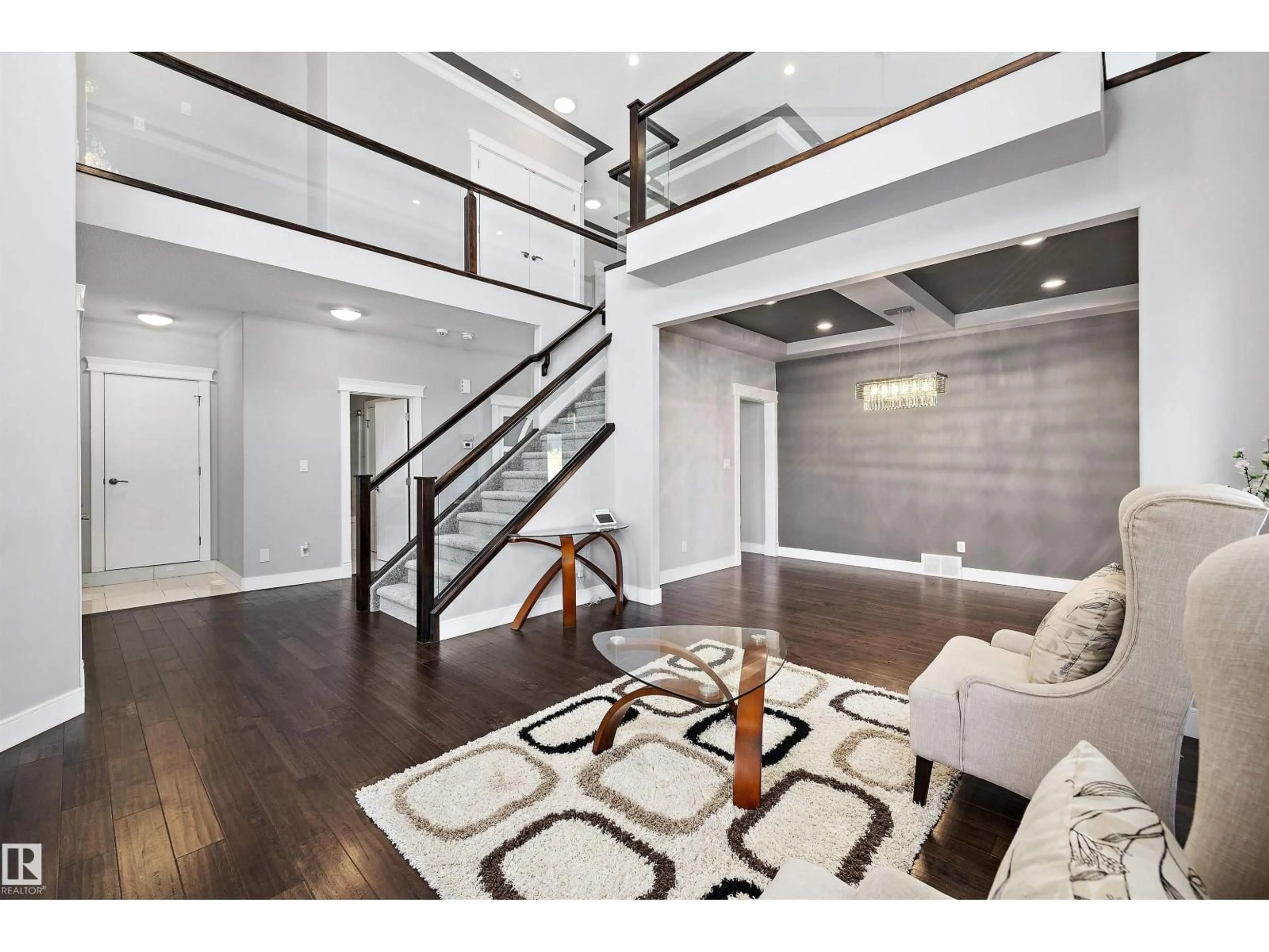 Indoor entryway for 1339 ADAMSON DR, Edmonton Alberta T6W2N8