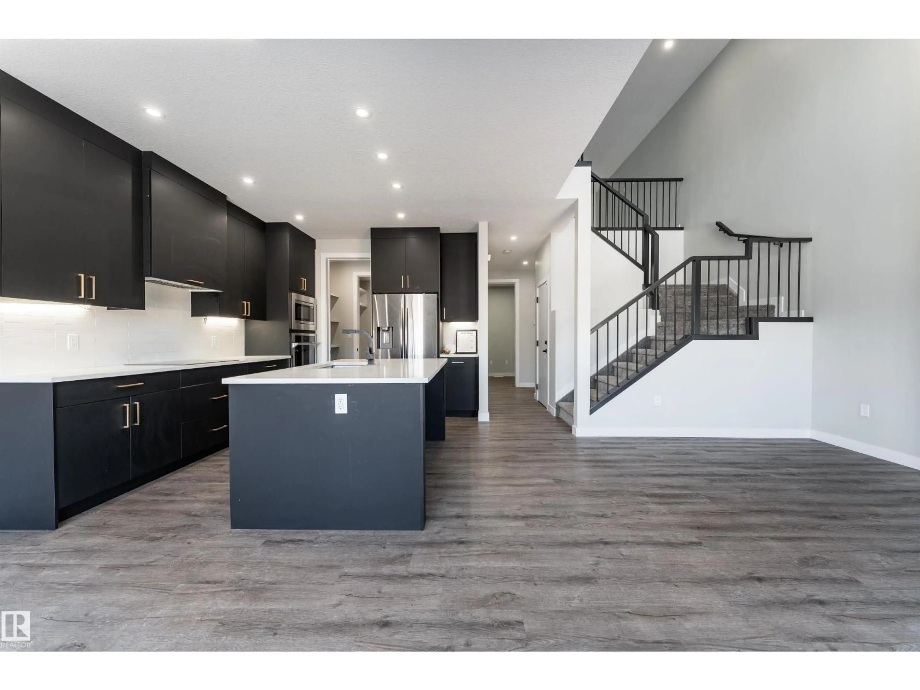 Open concept kitchen, unknown for 5211 KIMBALL CR, Edmonton Alberta T6W4Z2