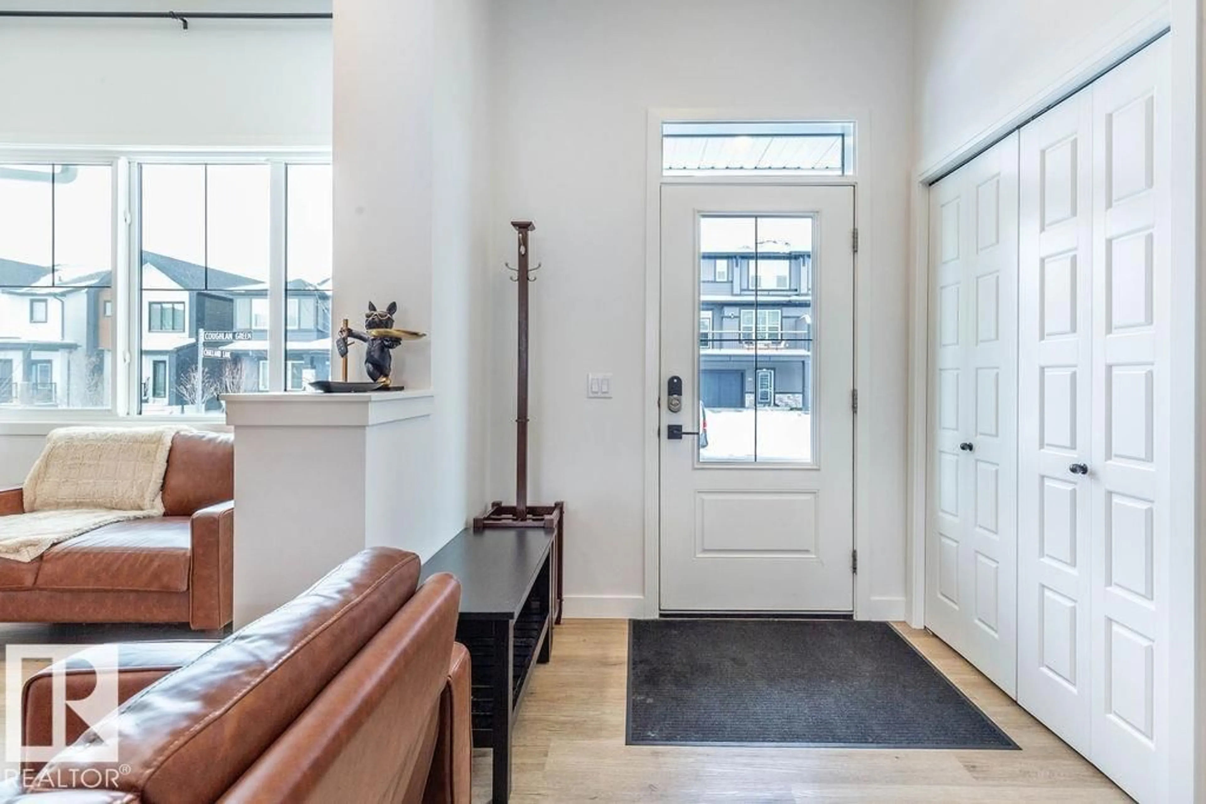 Indoor entryway for GR SW - 2926 COUGHLAN GREEN, Edmonton Alberta T6W3X6