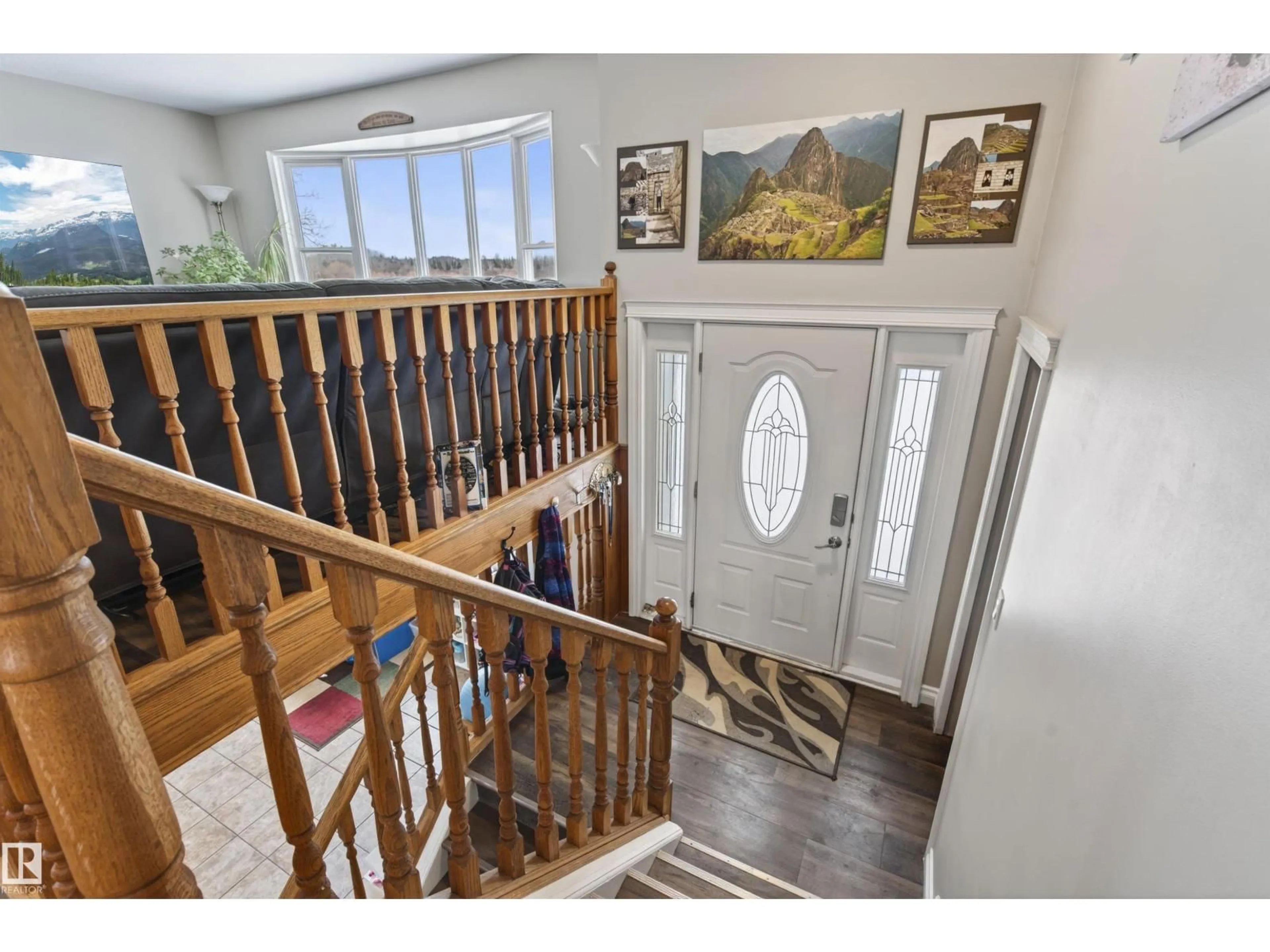 Indoor entryway for 5803 53 AV, Cold Lake Alberta T9M1C8