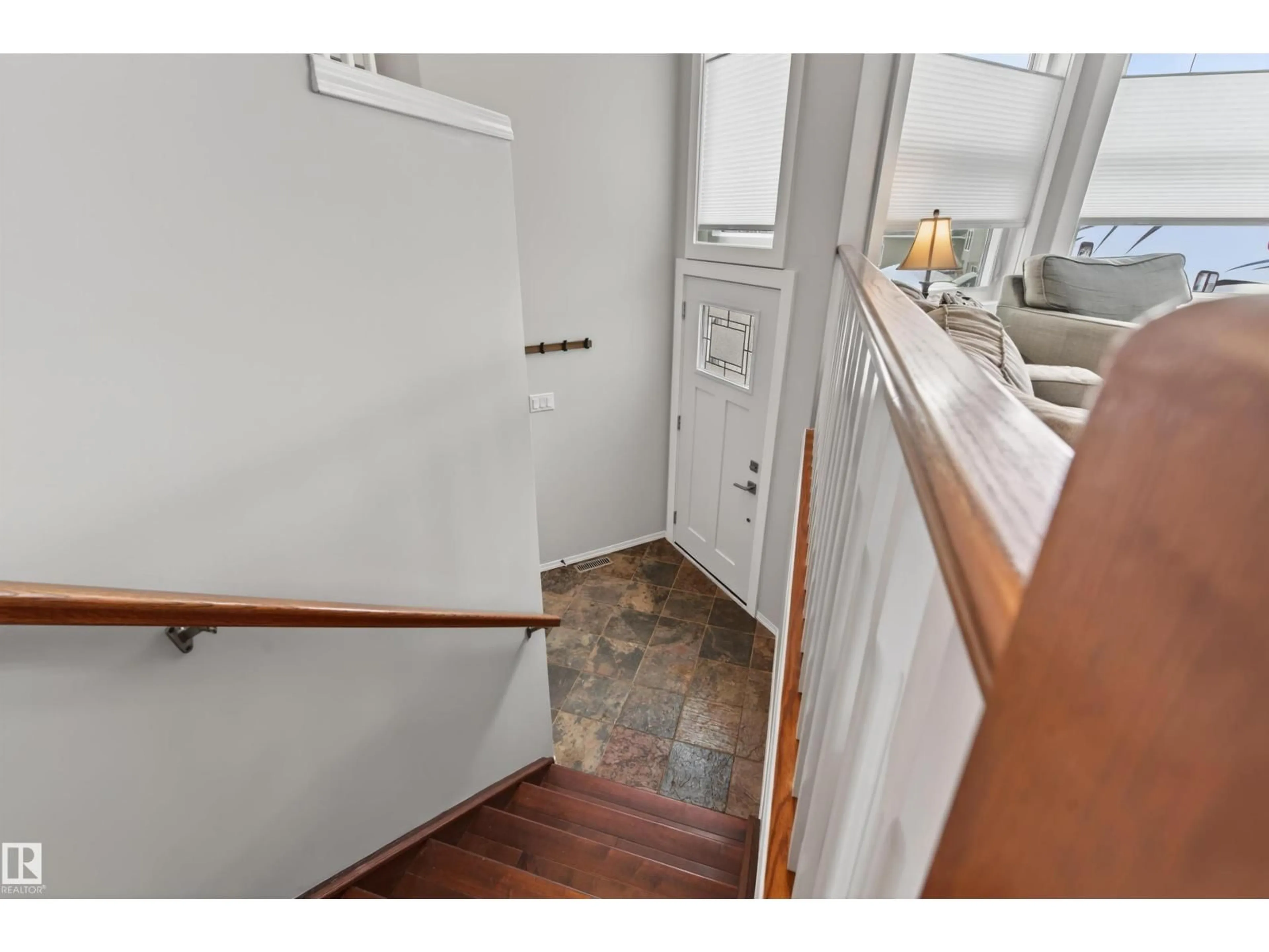 Indoor entryway for 6212 48 ST, Cold Lake Alberta T9M2B6