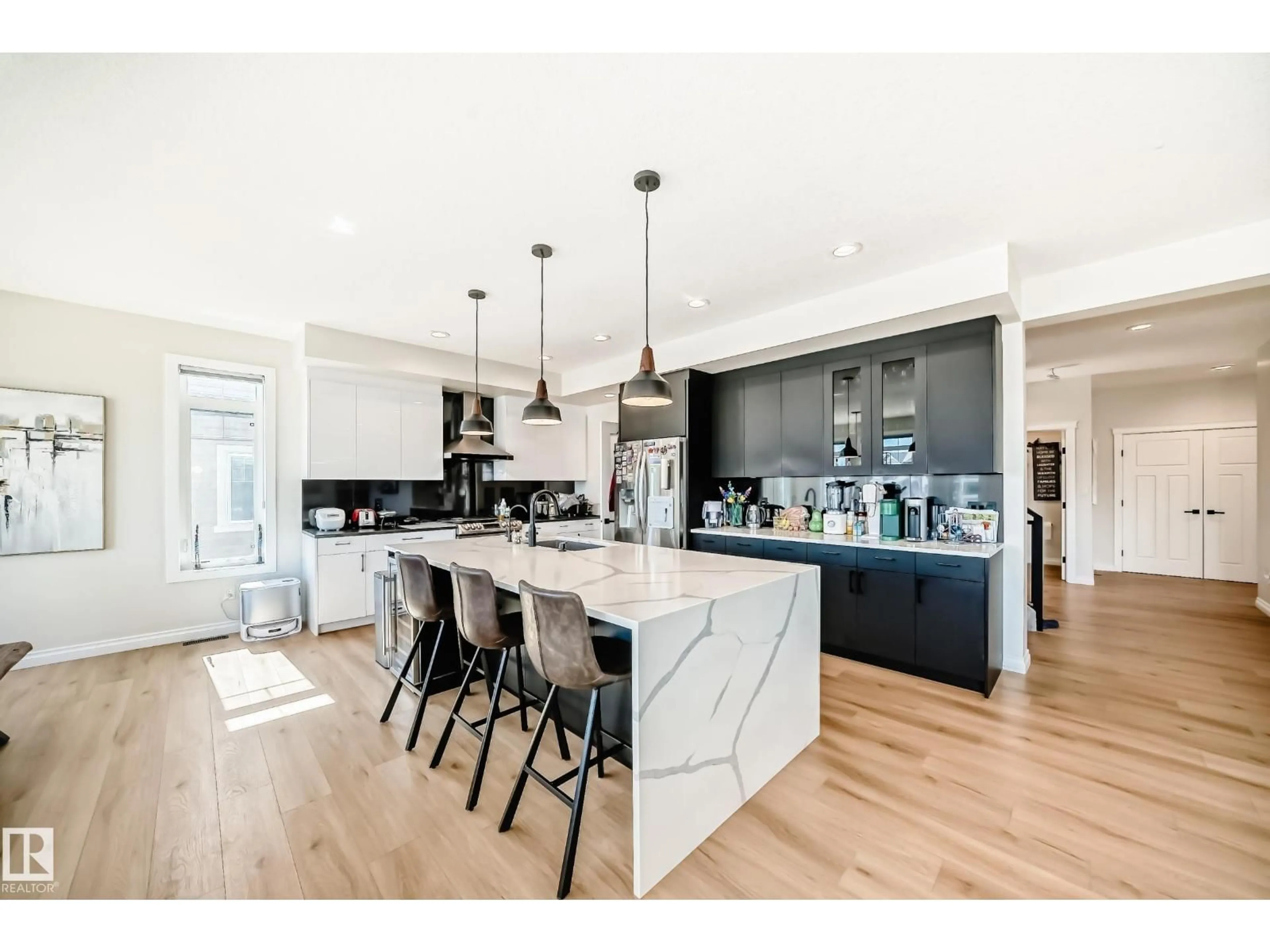 Open concept kitchen, unknown for 3230 WHITELAW DR, Edmonton Alberta T6W0P7