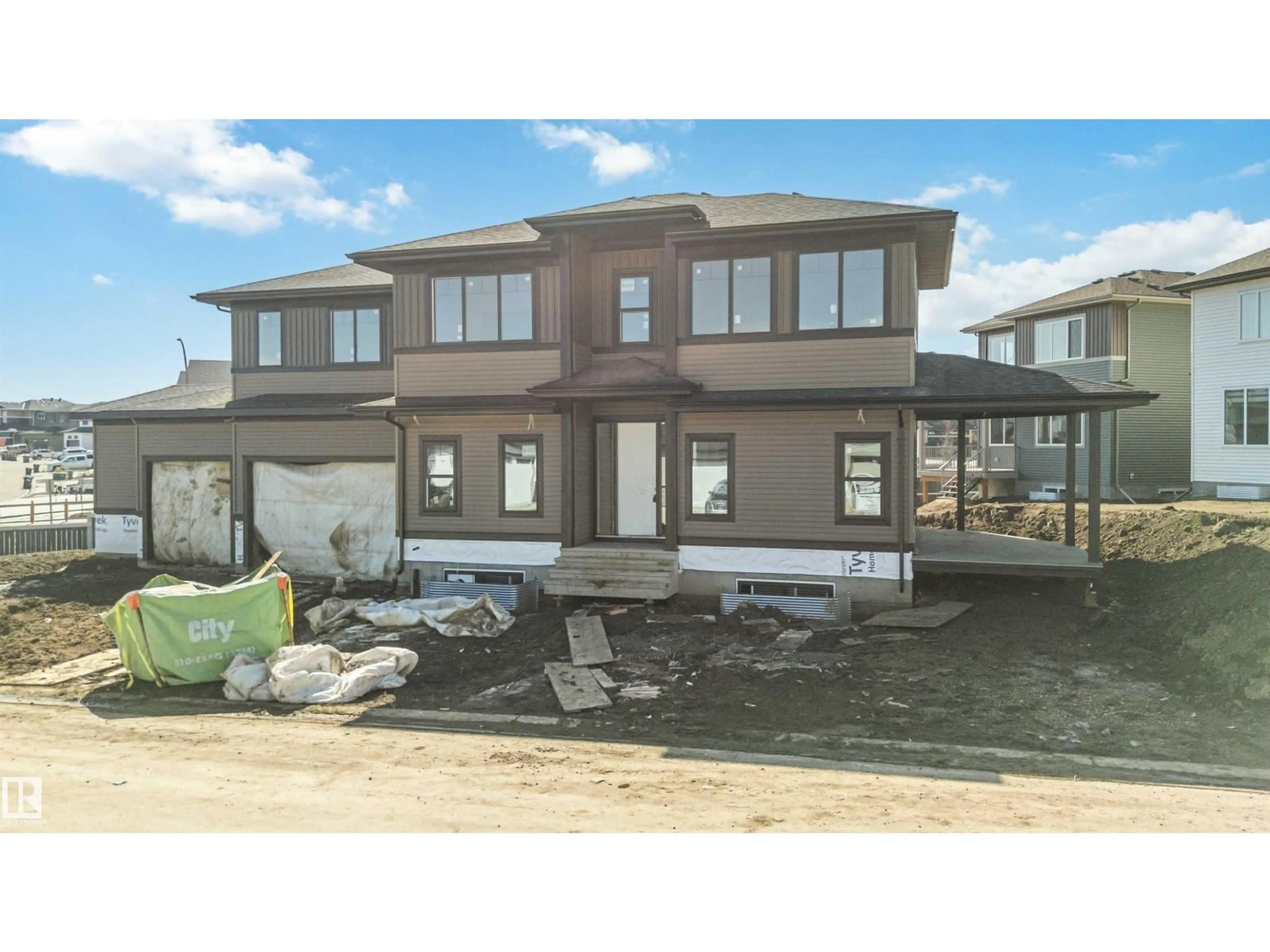 Home with vinyl exterior material, building for 33 HARLEY WY, Spruce Grove Alberta T7X0X4