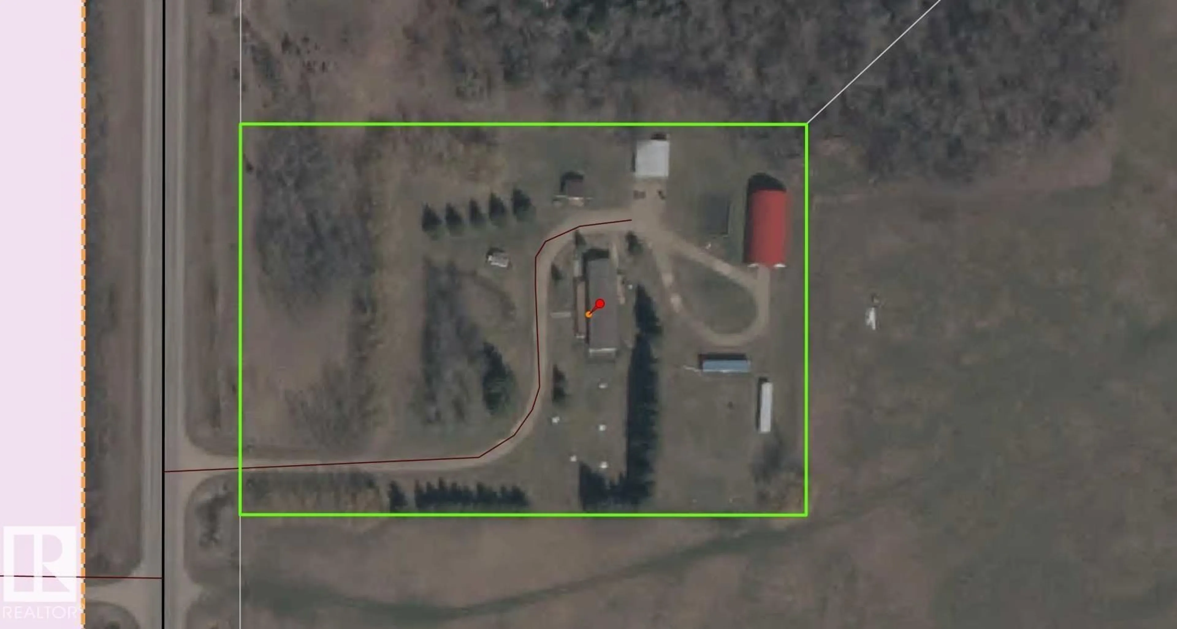 A pic from outside/outdoor area/front of a property/back of a property/a pic from drone, building for 463049 HWY 780, Rural Wetaskiwin County Alberta T0C2V0