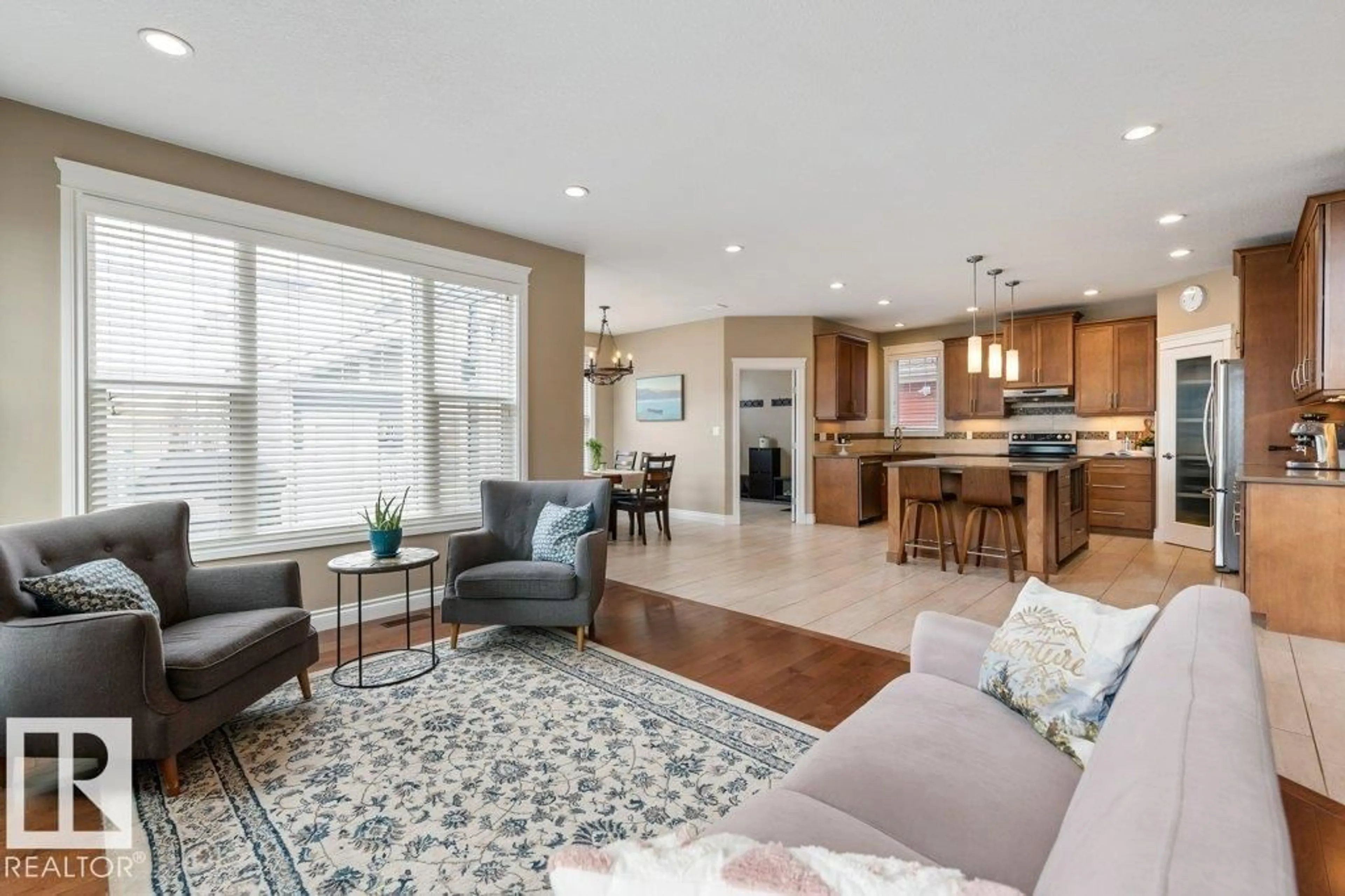 Unknown for 1628 KERR RD, Edmonton Alberta T5E4A7