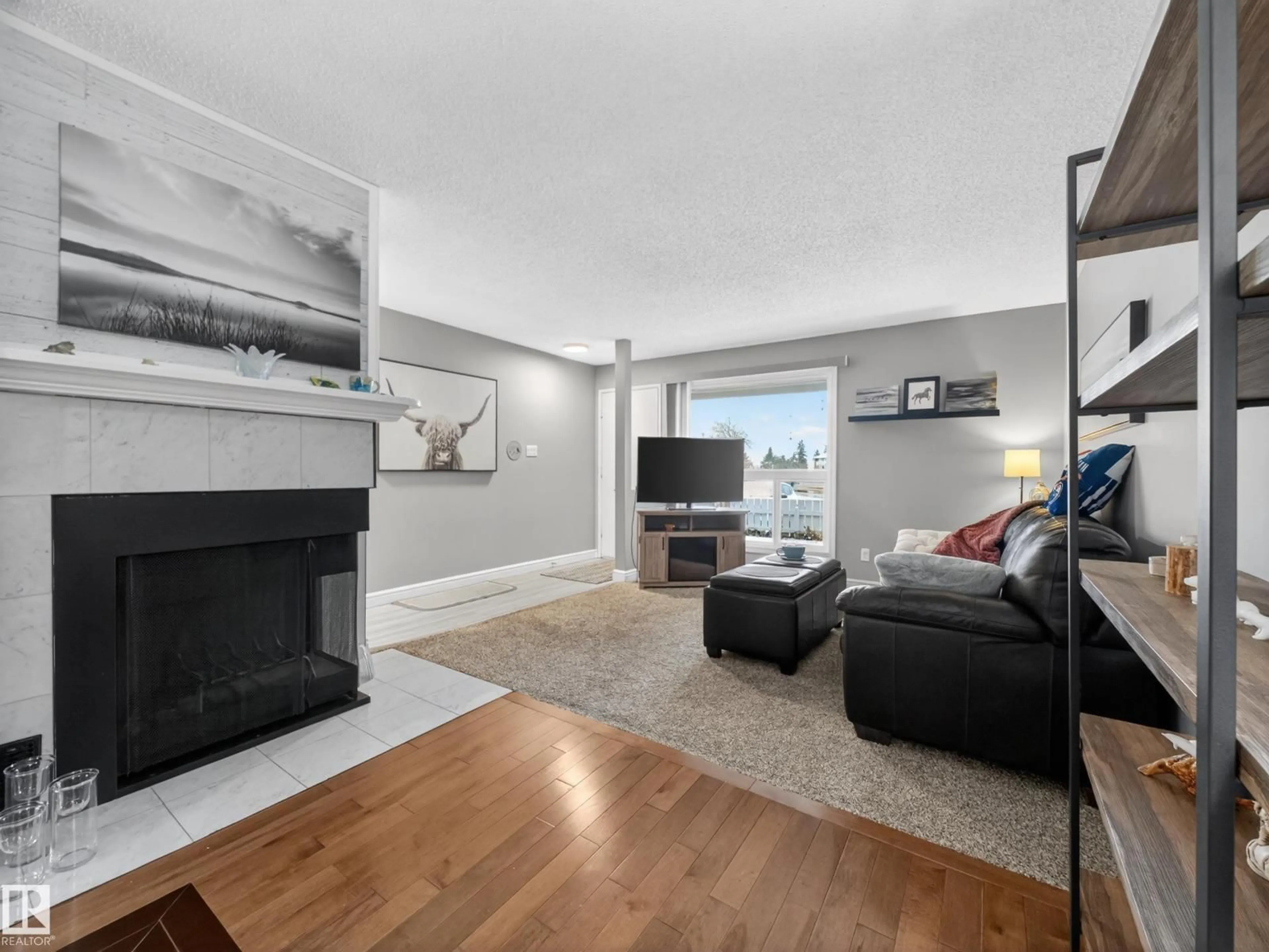 Living room with furniture, unknown for 165 2703 79 ST NW, Edmonton Alberta T6K3Z6